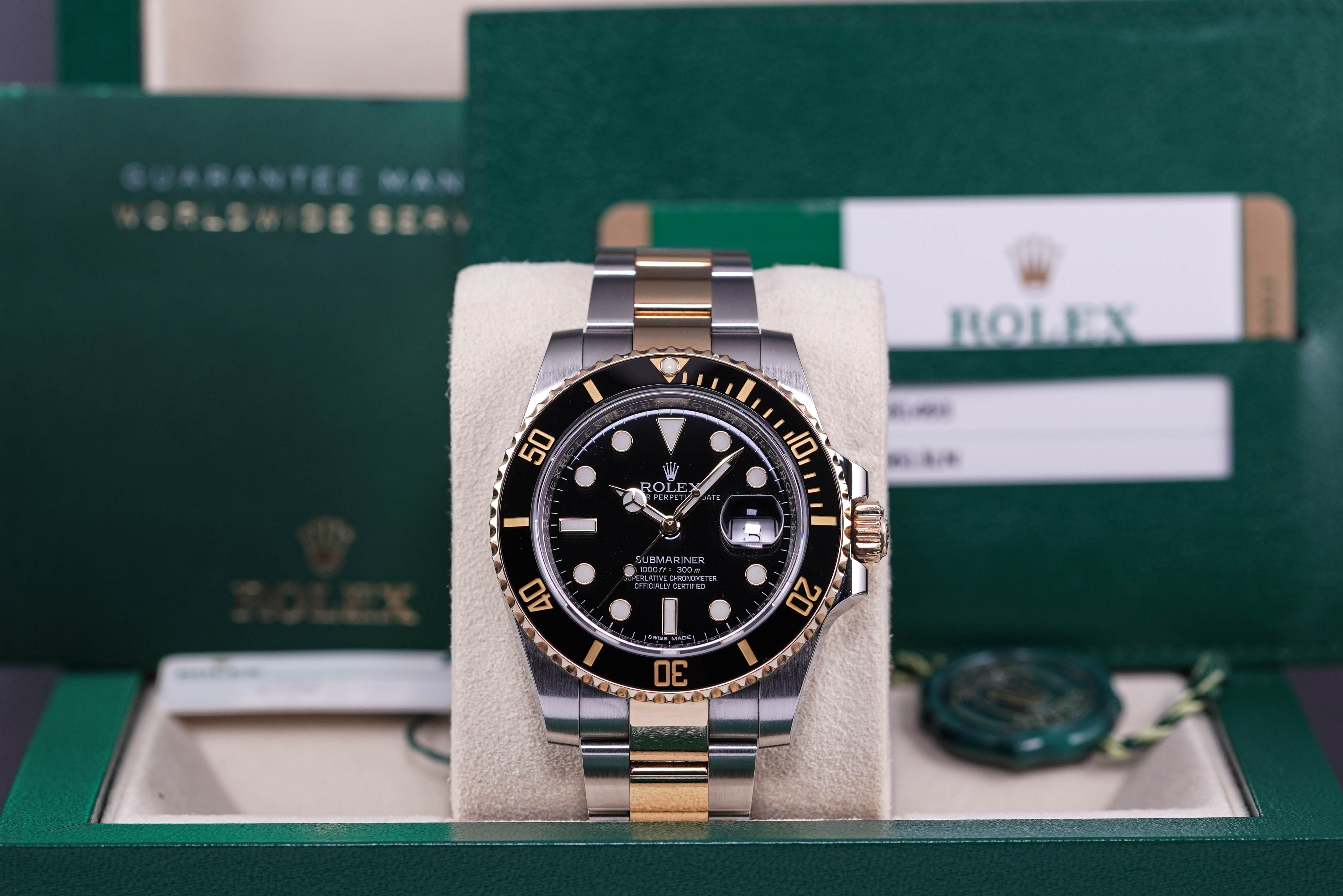 SUBMARINER DATE 40MM TWOTONE YELLOWGOLD BLACK DIAL (2016)