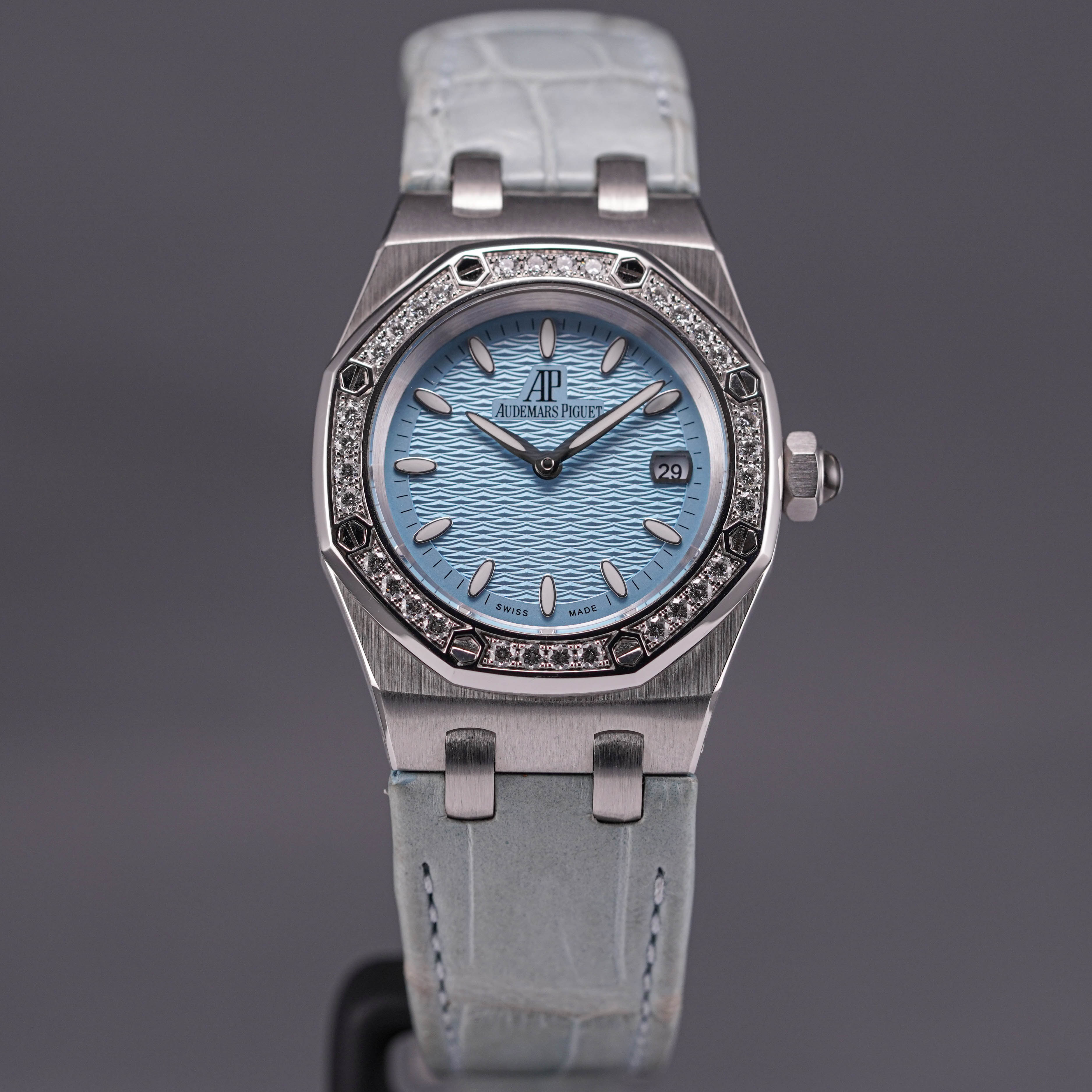 AUDEMARS PIGUET ROYAL OAK 33MM TURQUOISE DIAL DIAMOND BEZEL (WATCH ONLY - 'F SERIES')