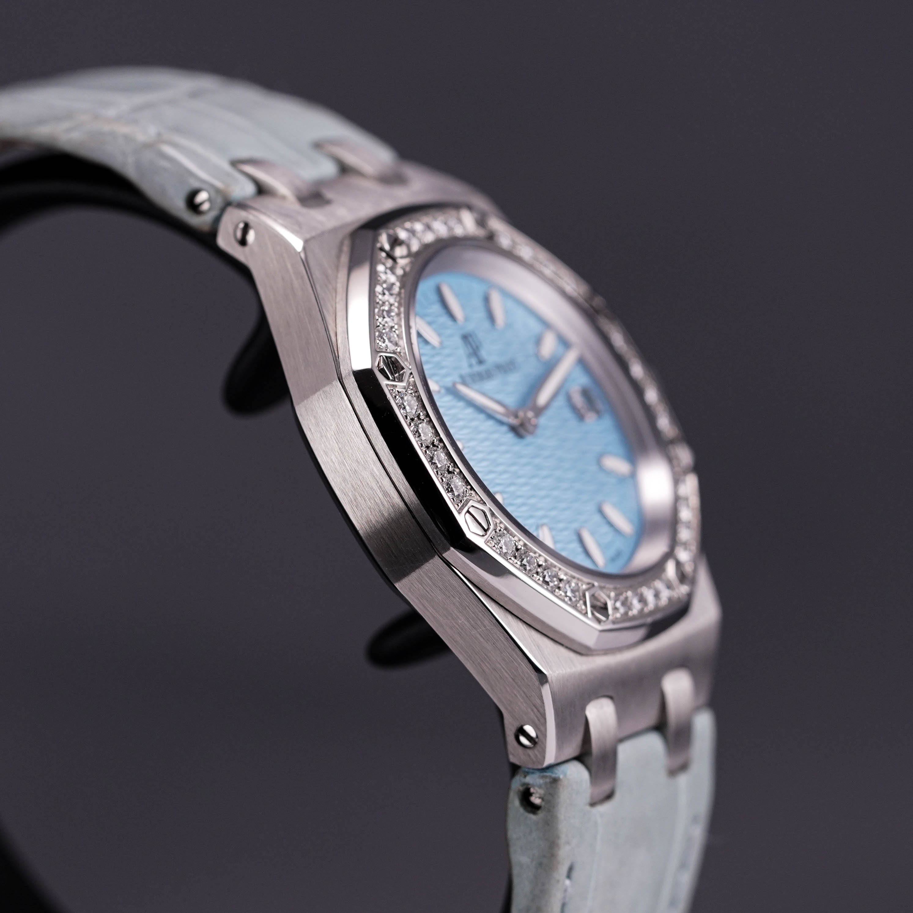 AUDEMARS PIGUET ROYAL OAK 33MM TURQUOISE DIAL DIAMOND BEZEL (WATCH ONLY - 'F SERIES')