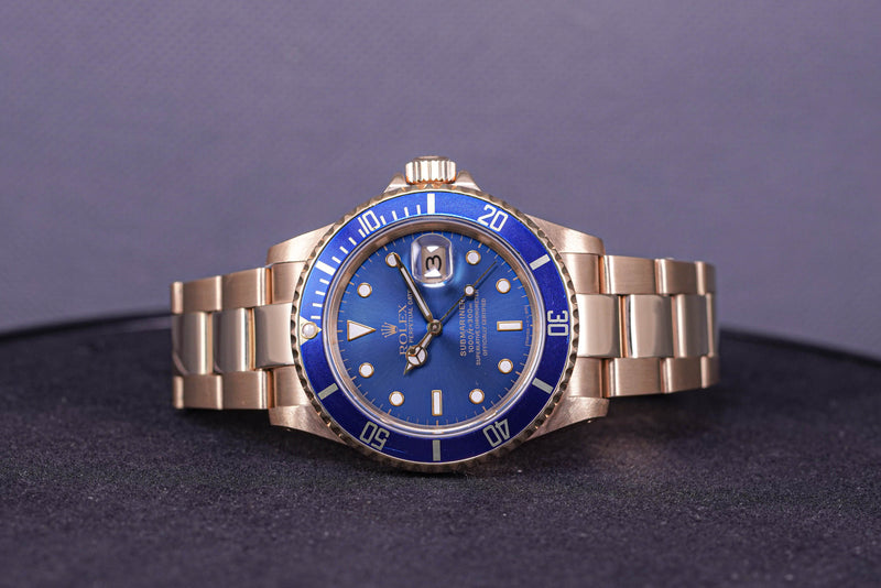 SUBMARINER DATE 40MM YELLOWGOLD BLUE DIAL (1991)