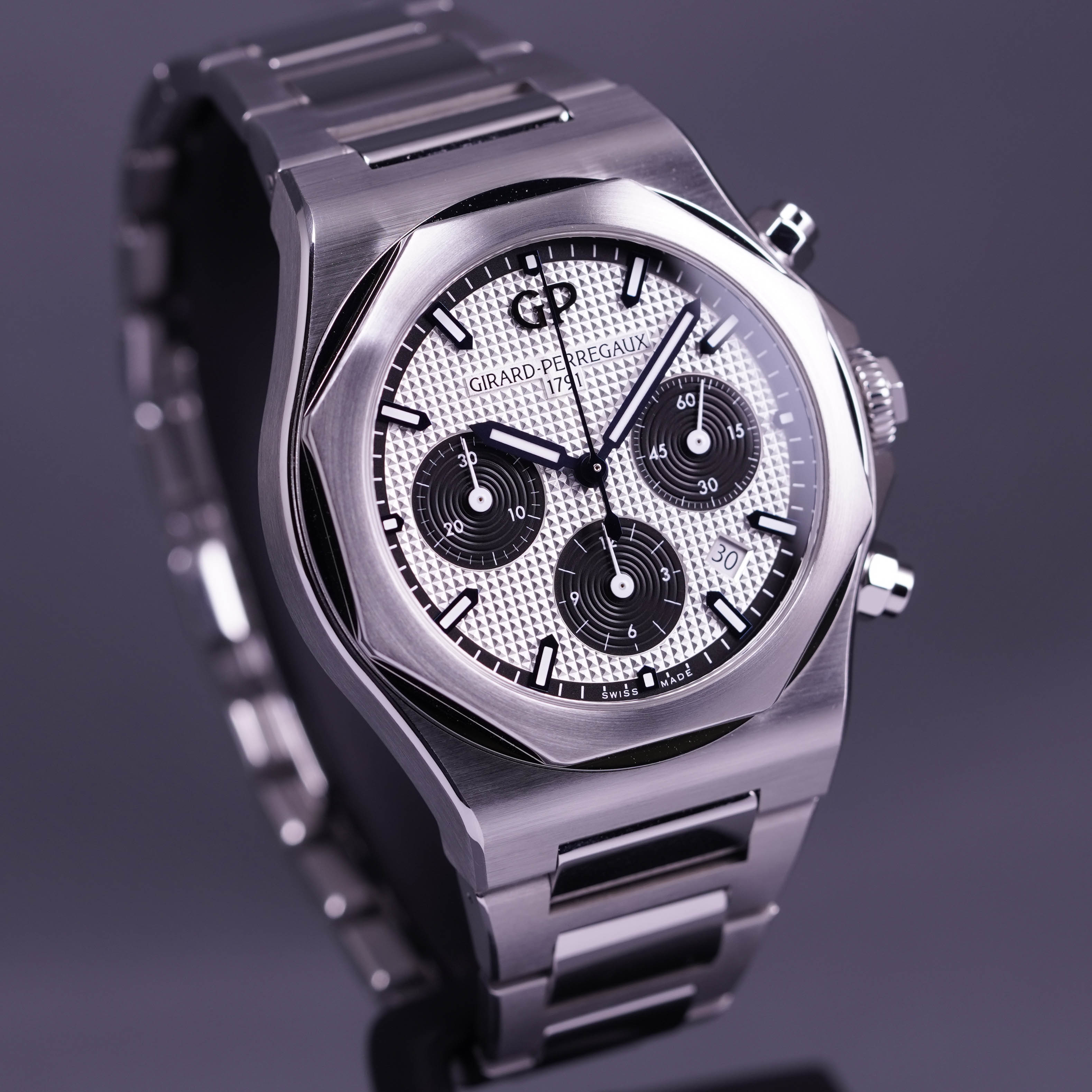 LAUREATO CHRONOGRAPH WHITE PANDA DIAL (2021)