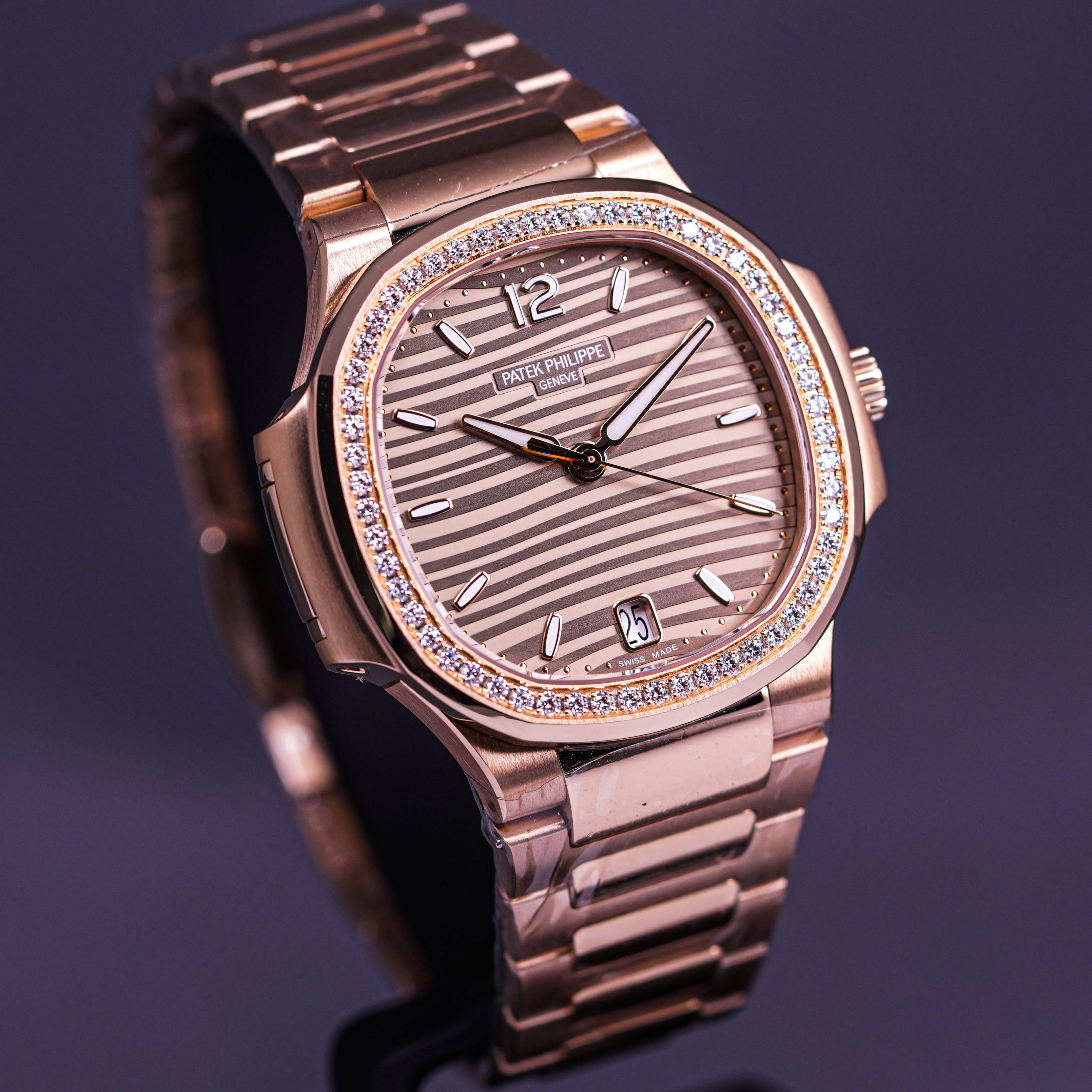 PATEK PHILIPPE NAUTILUS 7118/1200R ROSEGOLD DIAMOND RING (2021)