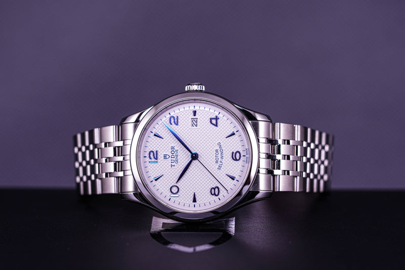 1926 STEEL 39MM SILVER DIAL BLUE INDEX (2022)