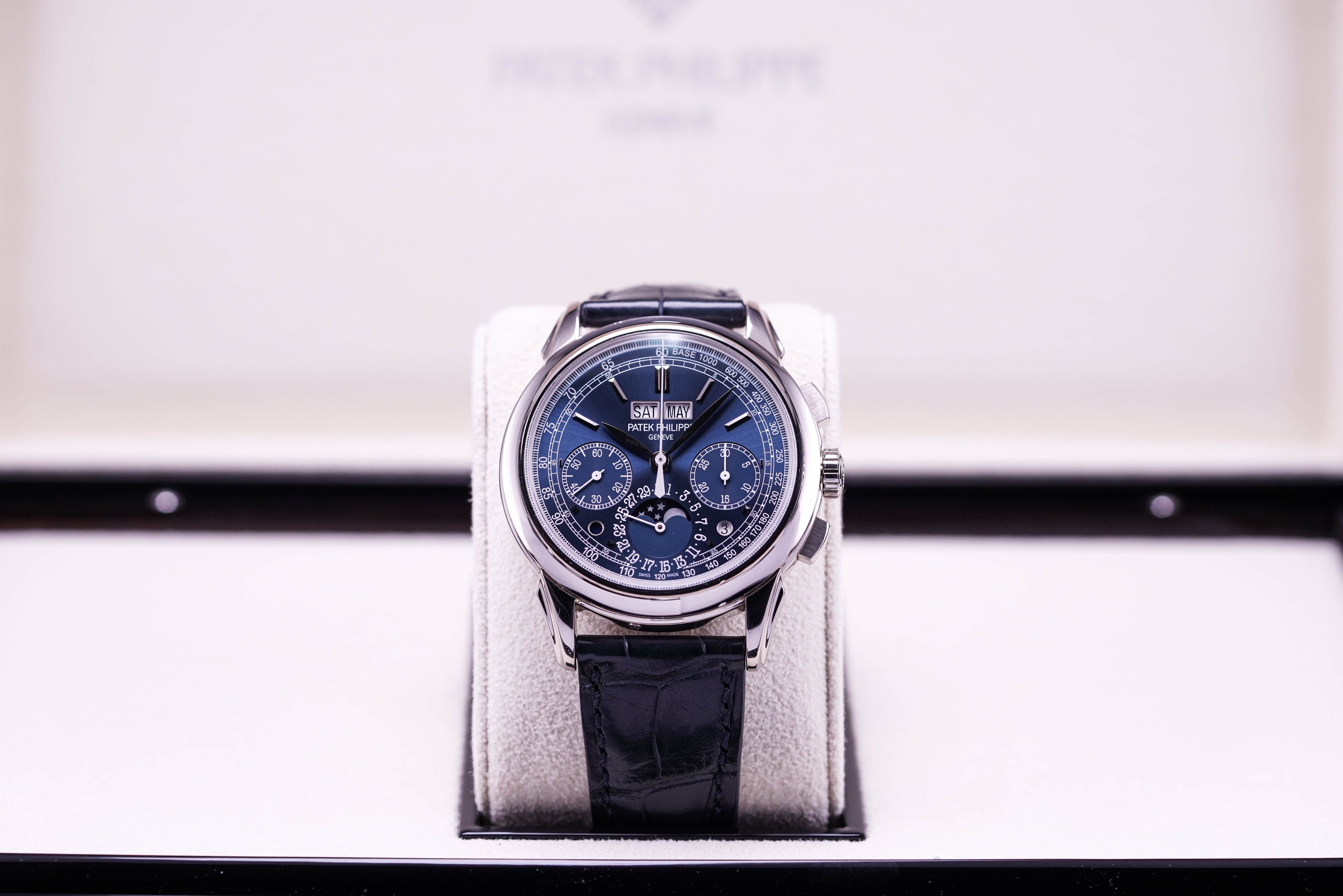 PERPETUAL CALENDAR 5270G CHRONOGRAPH BLUE DIAL (2016)