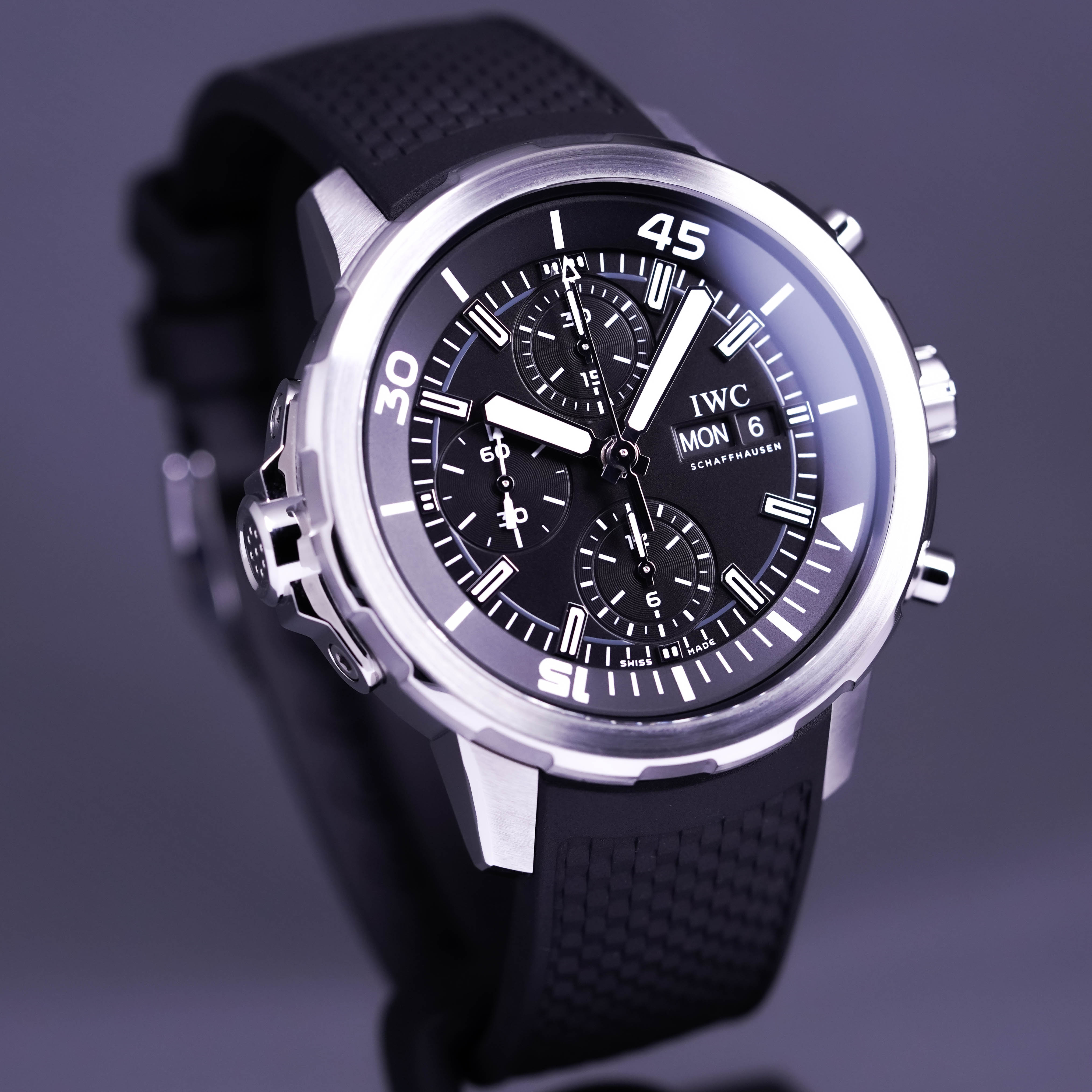 AQUATIMER CHRONOGRAPH BLACK DIAL (2020)