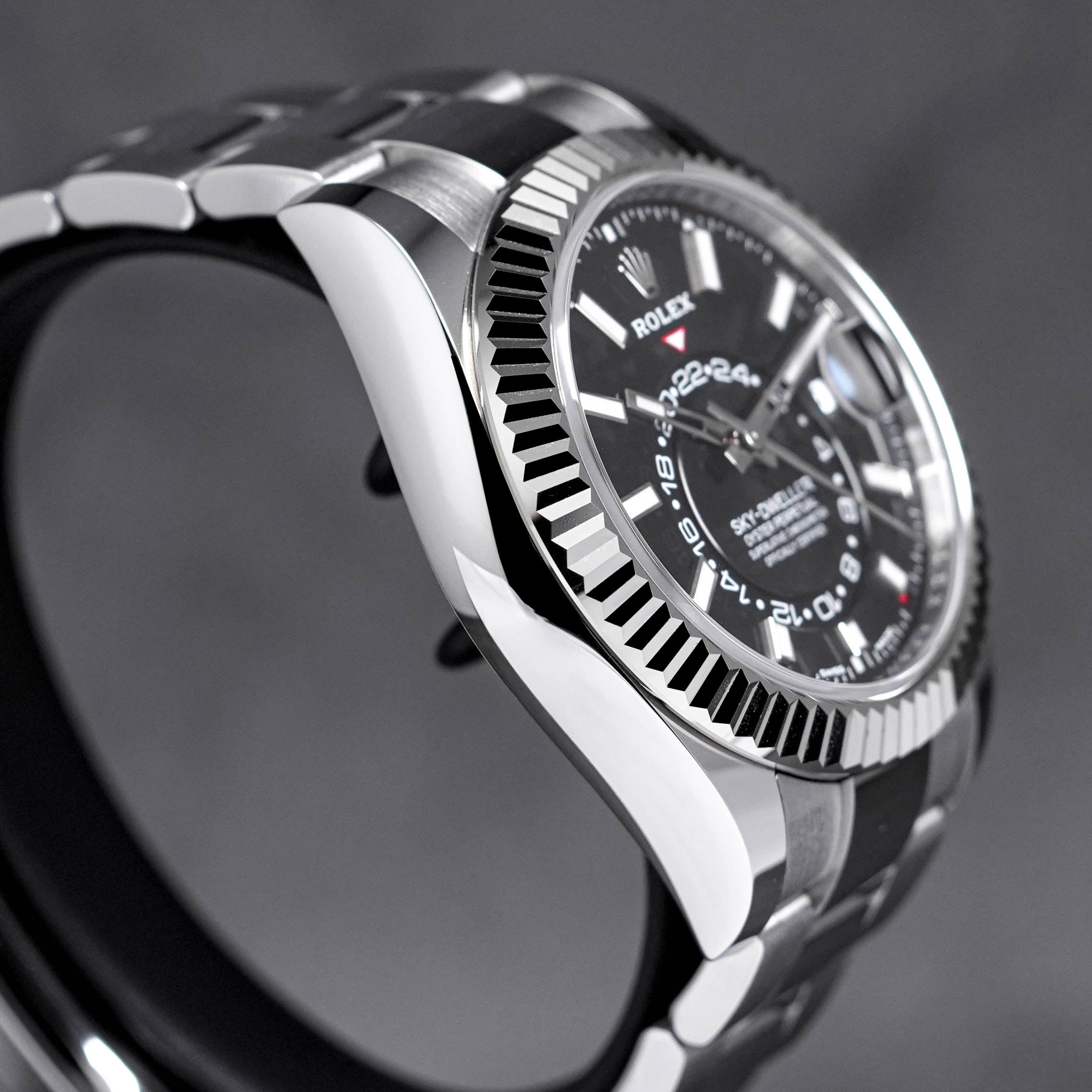 SKYDWELLER BLACK OYSTER (2020)