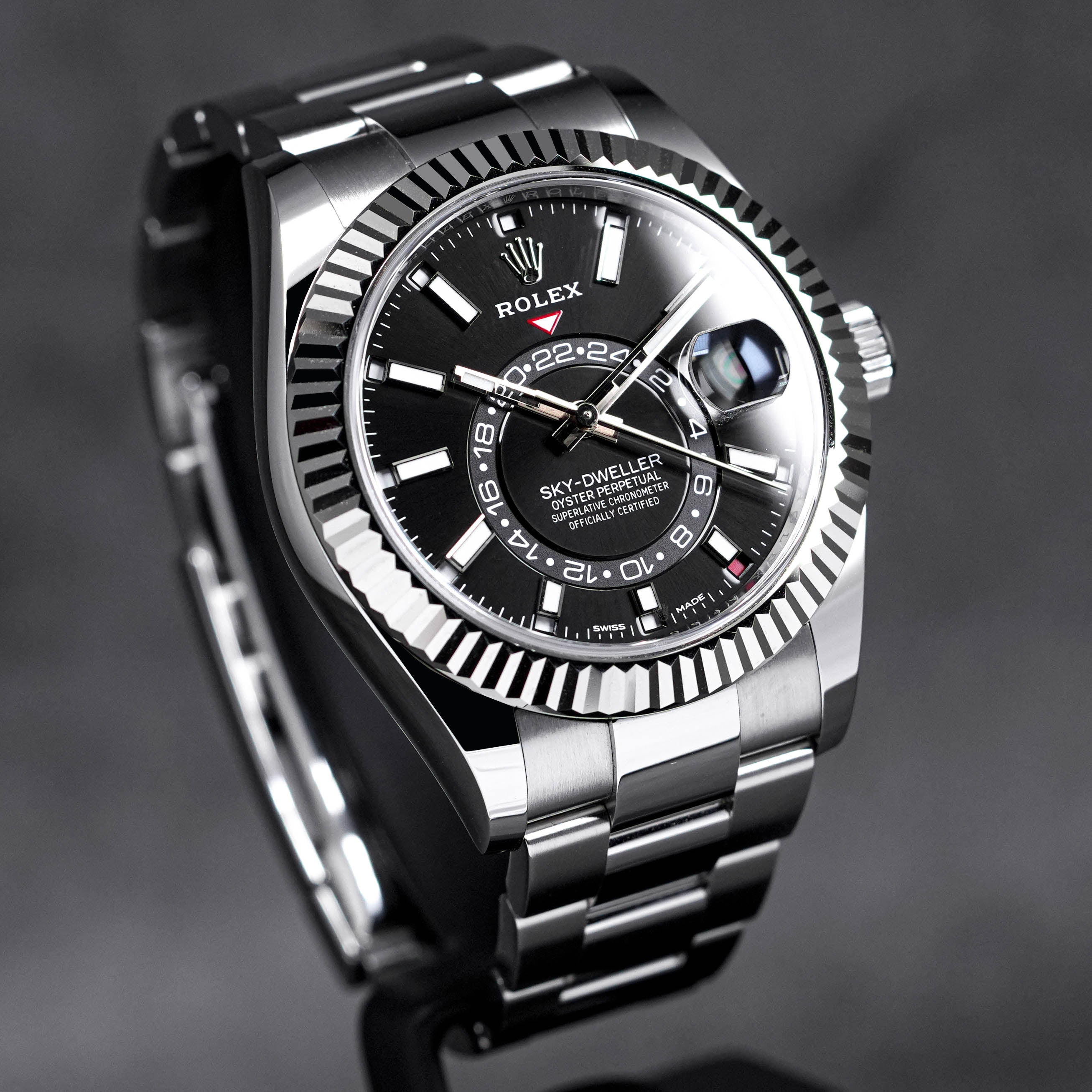 SKYDWELLER BLACK OYSTER (2020)