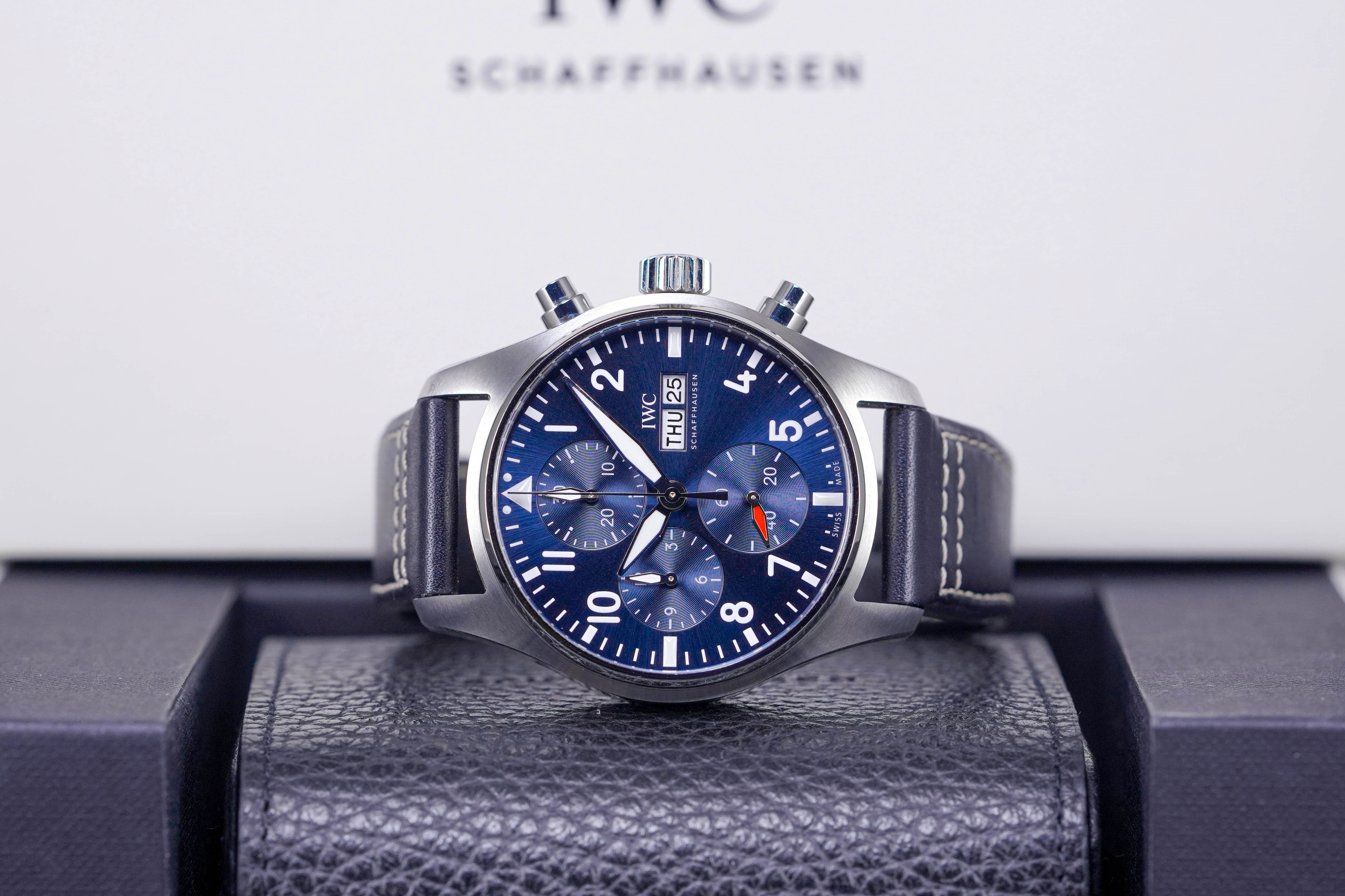 PILOT CHRONOGRAPH BLUE DIAL (2022)