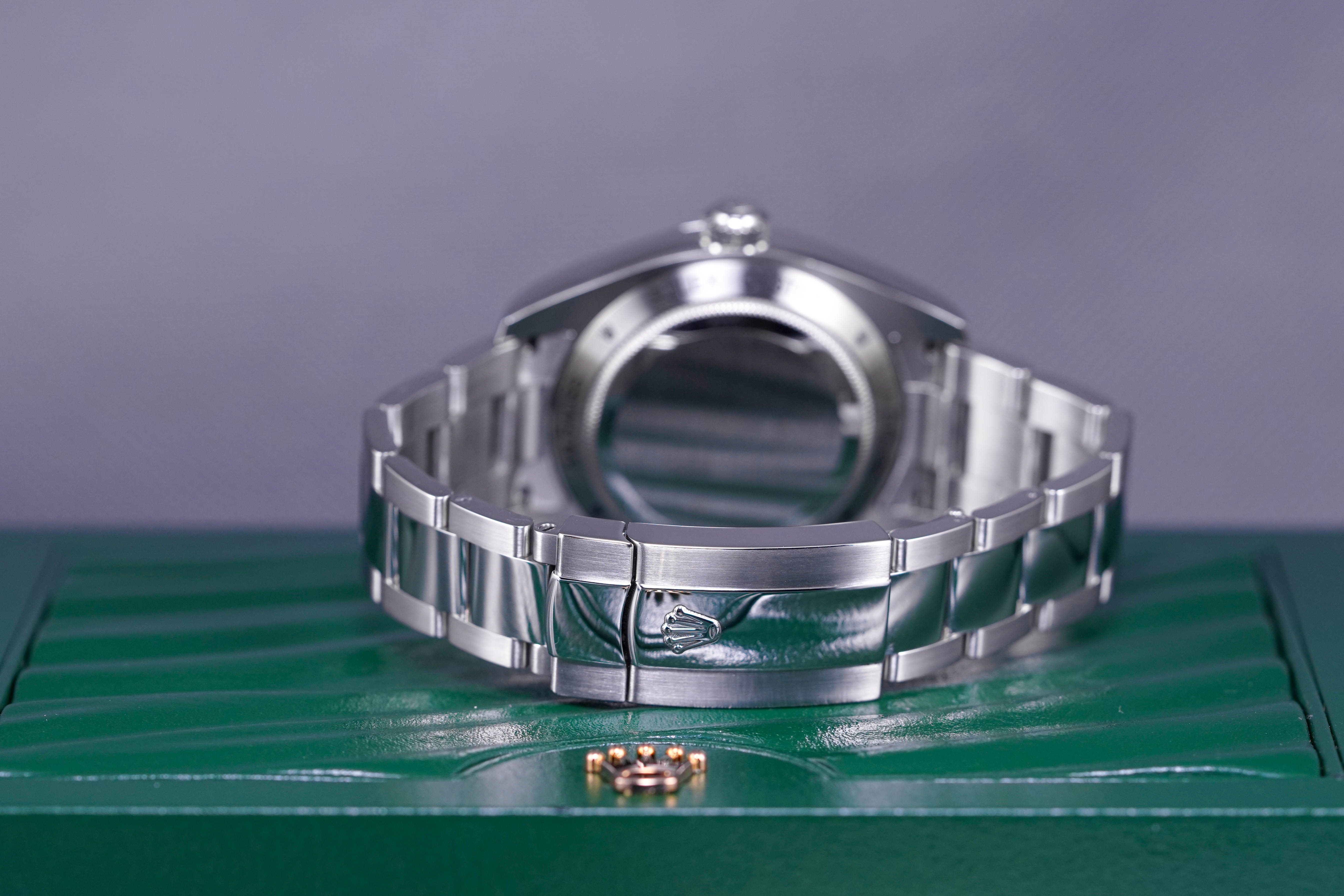 MILGAUSS GREEN DIAL (2012)