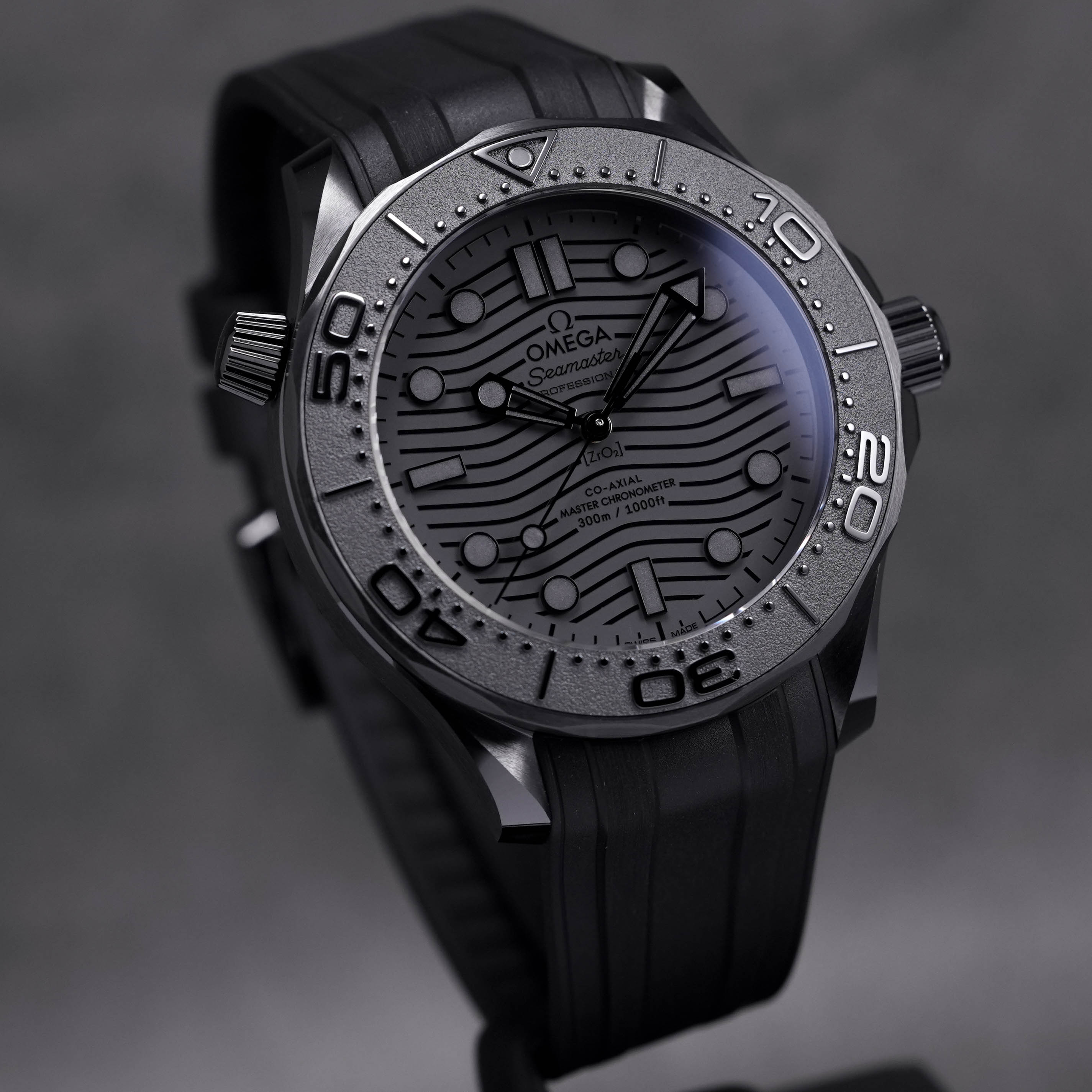 SEAMASTER DIVER 300 BLACK DIAL CERAMIC (2022)