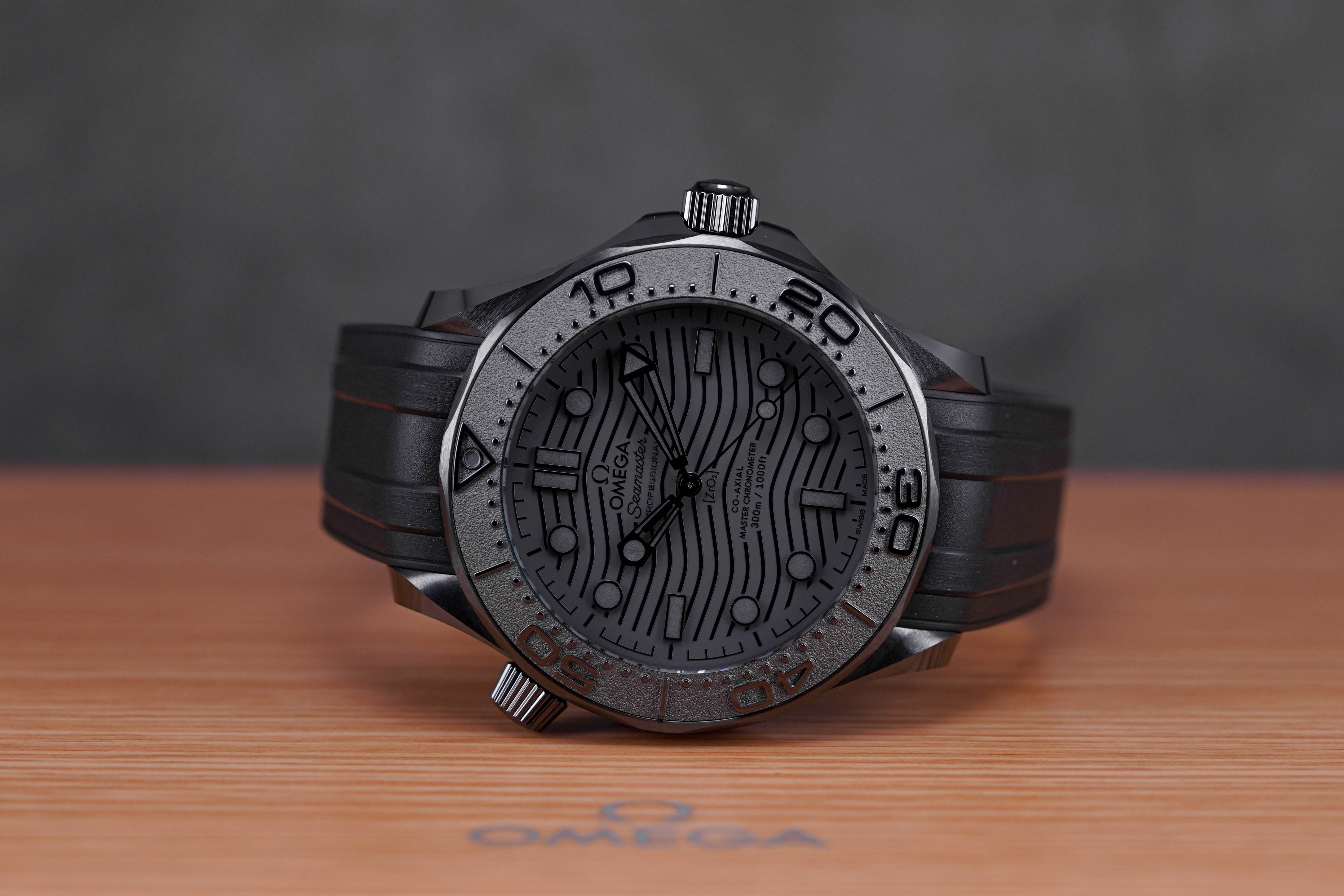 SEAMASTER DIVER 300 BLACK DIAL CERAMIC (2022)