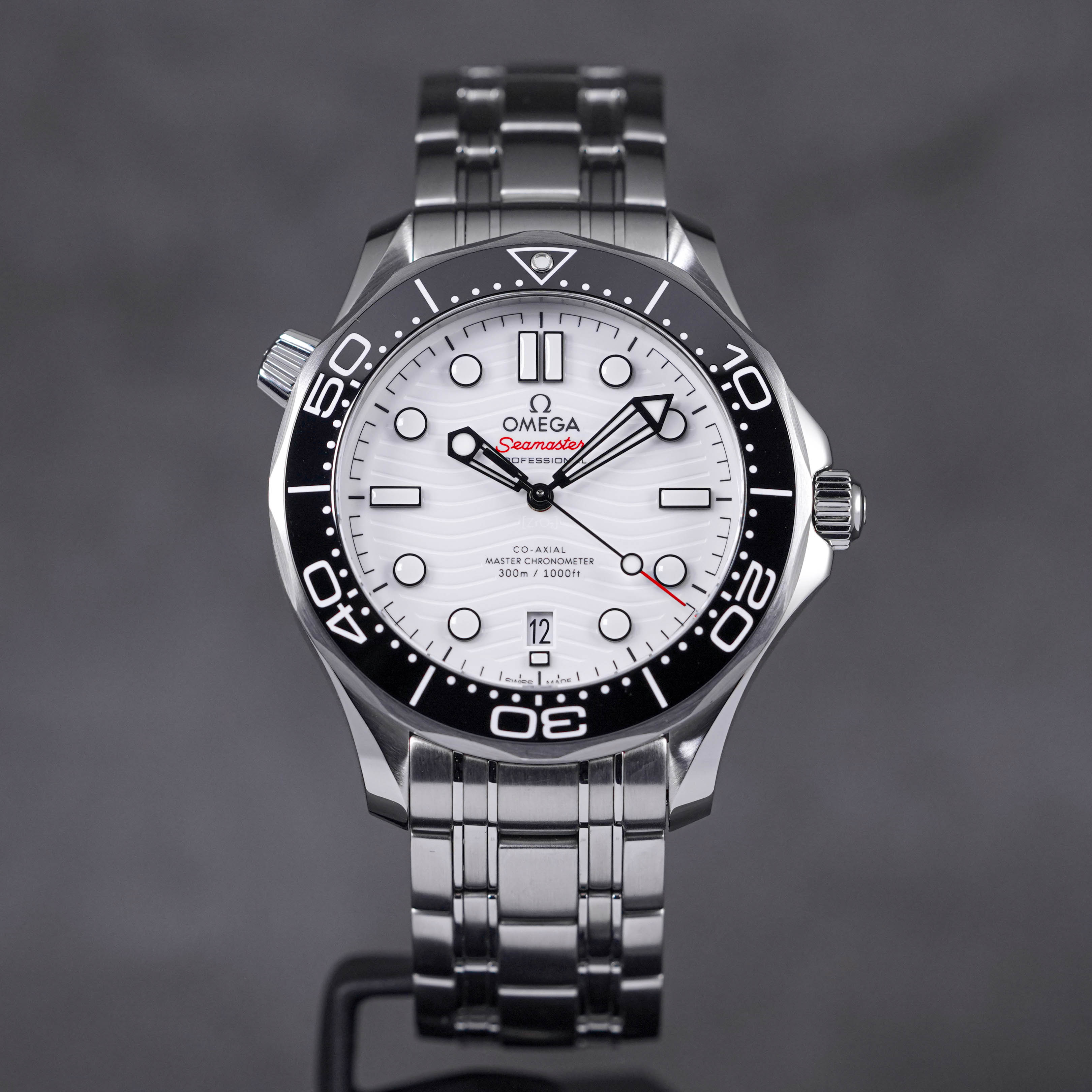 Omega Seamaster Diver White