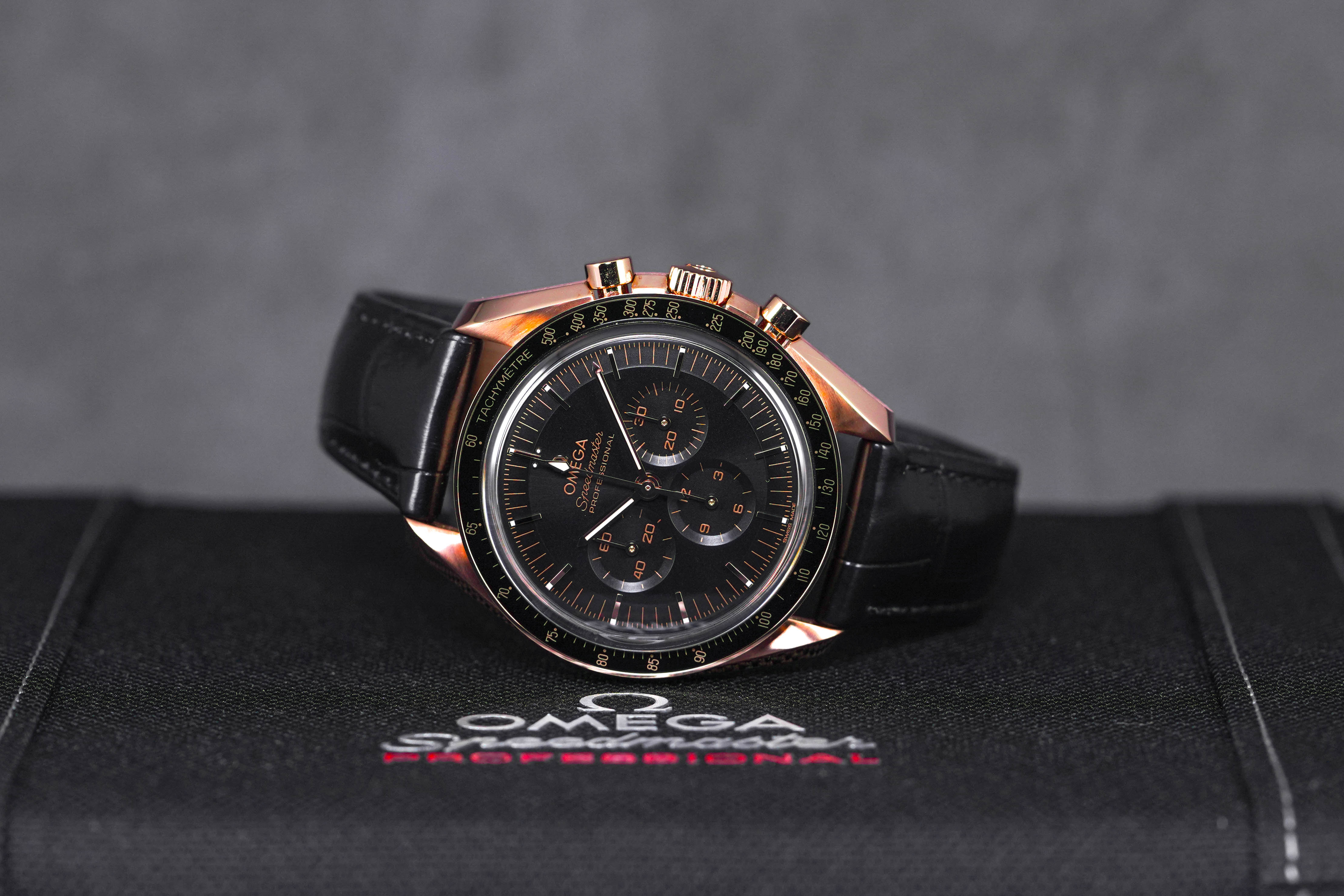 SPEEDMASTER MOONWATCH SEDNA ROSEGOLD (2021)