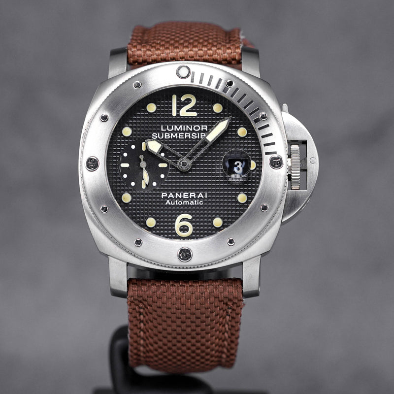 PANERAI LUMINOR SUBMERSIBLE PAM 025 WATCH ONLY IDWX