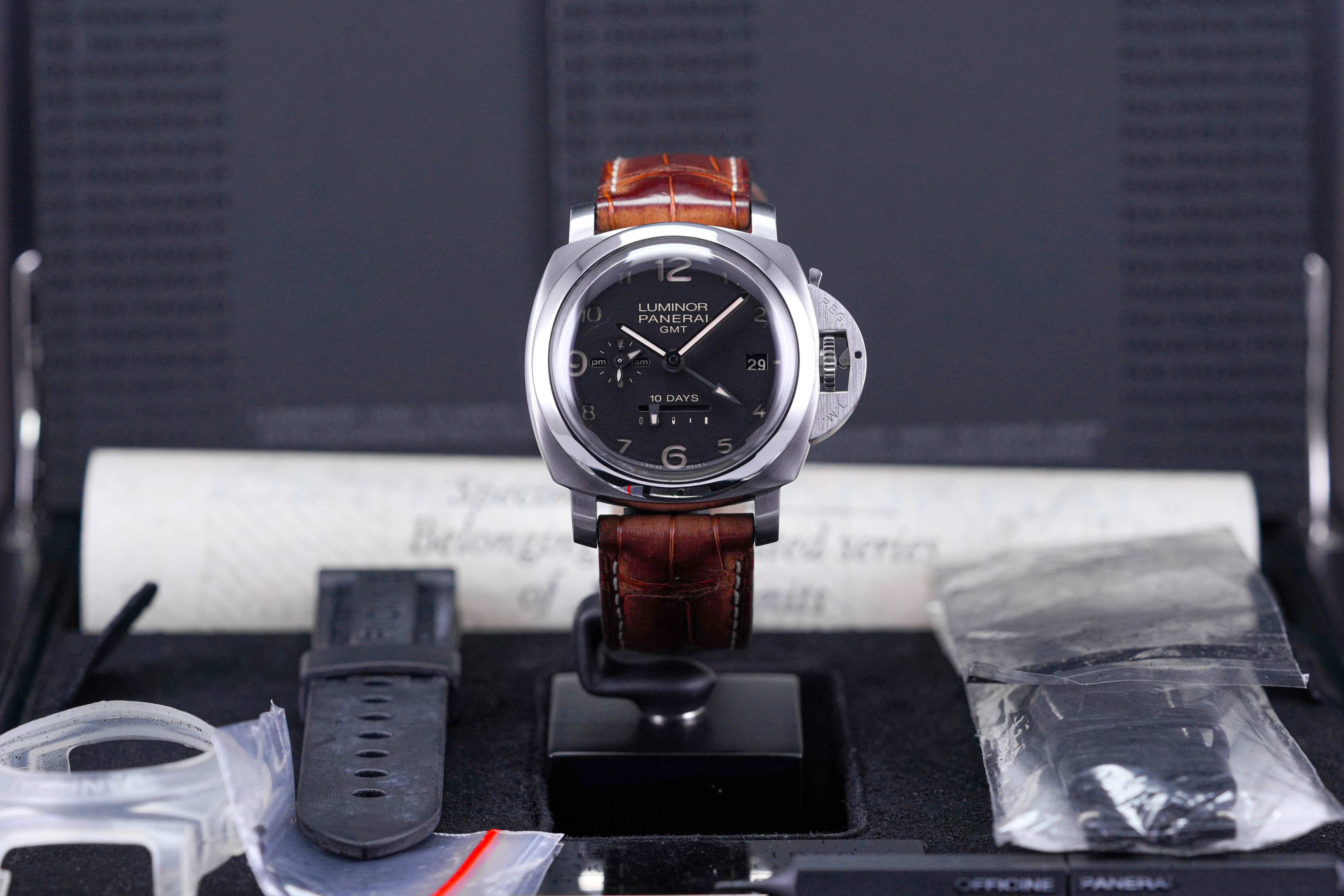 LUMINOR 1950 10 DAYS FIRENZE BOUTIQUE EDITION PAM 401 (2011)