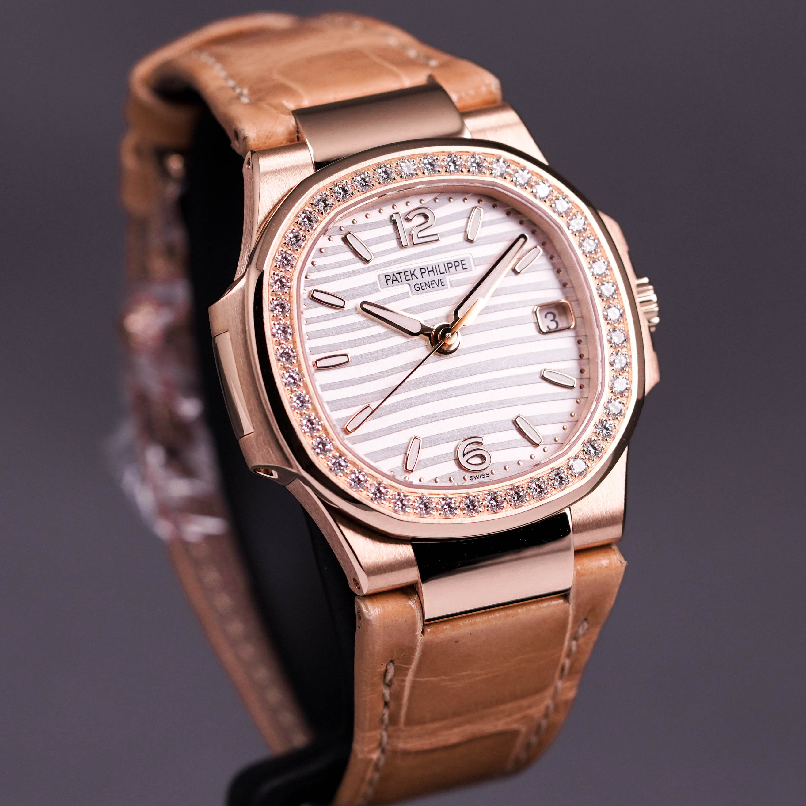 NAUTILUS 7010R-001 ROSEGOLD DIAMOND BEZEL LEATHER STRAP (2022)