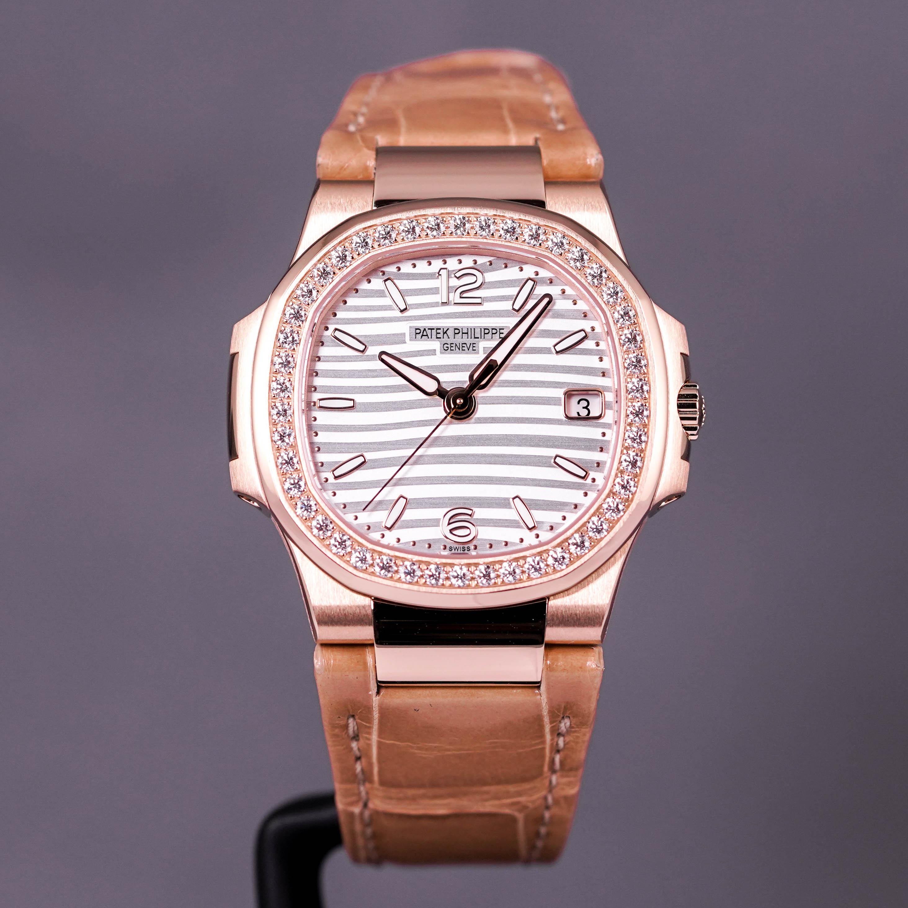 NAUTILUS 7010R-001 ROSEGOLD DIAMOND BEZEL LEATHER STRAP (2022)