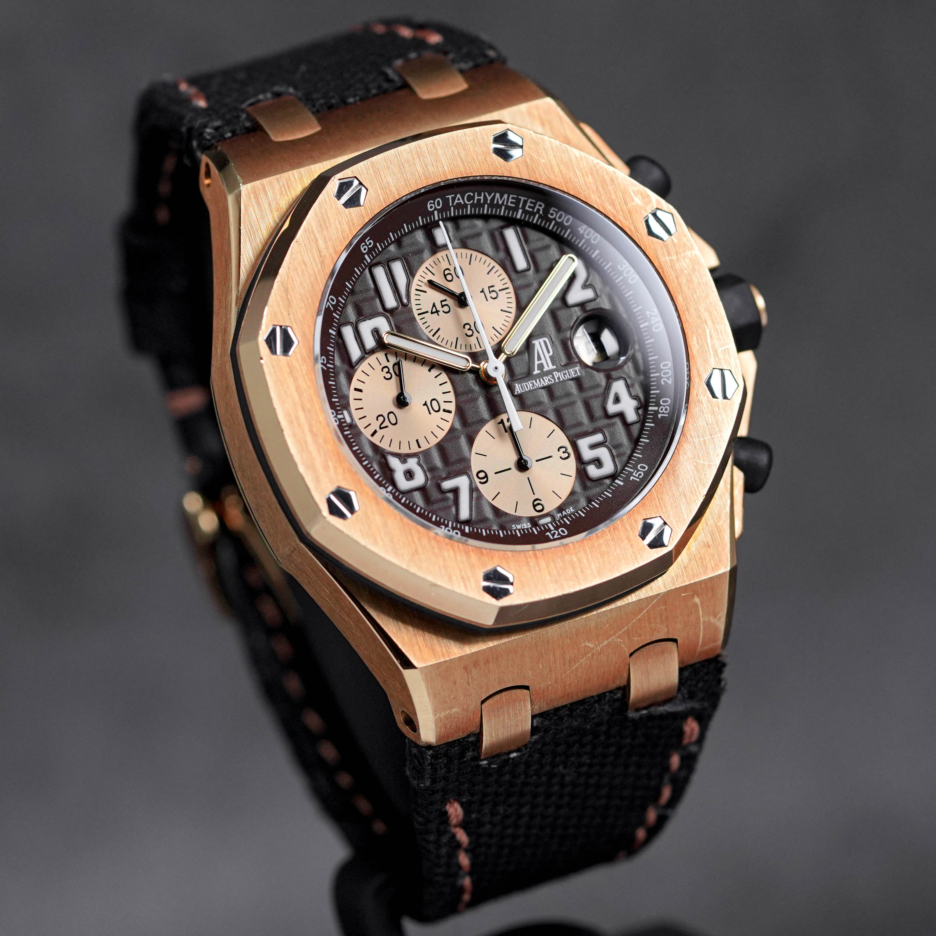 ROYAL OAK OFFSHORE CHRONOGRAPH 42MM YELLOWGOLD 'ARNOLD SCHWARZENEGGER' (2004)