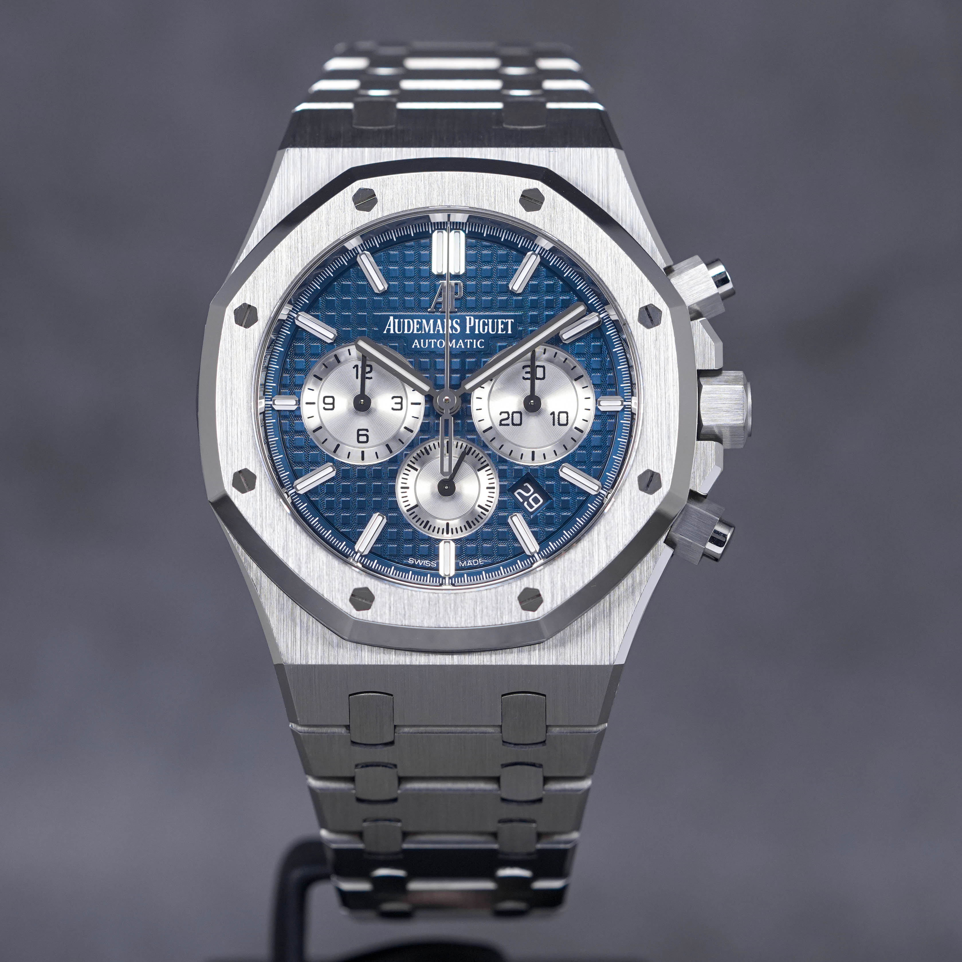 AUDEMARS PIGUET ROYAL OAK CHRONOGRAPH 41MM BLUE DIAL (2019) IDWX