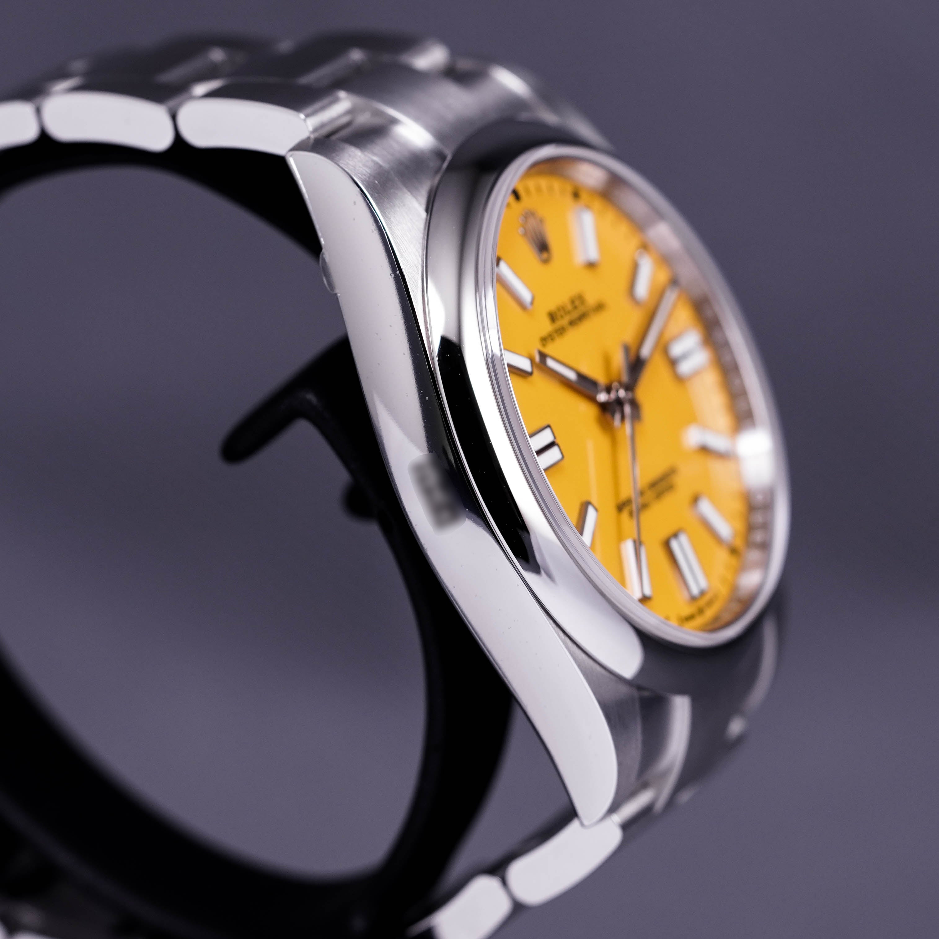 OYSTER PERPETUAL 41MM YELLOW DIAL (2022)