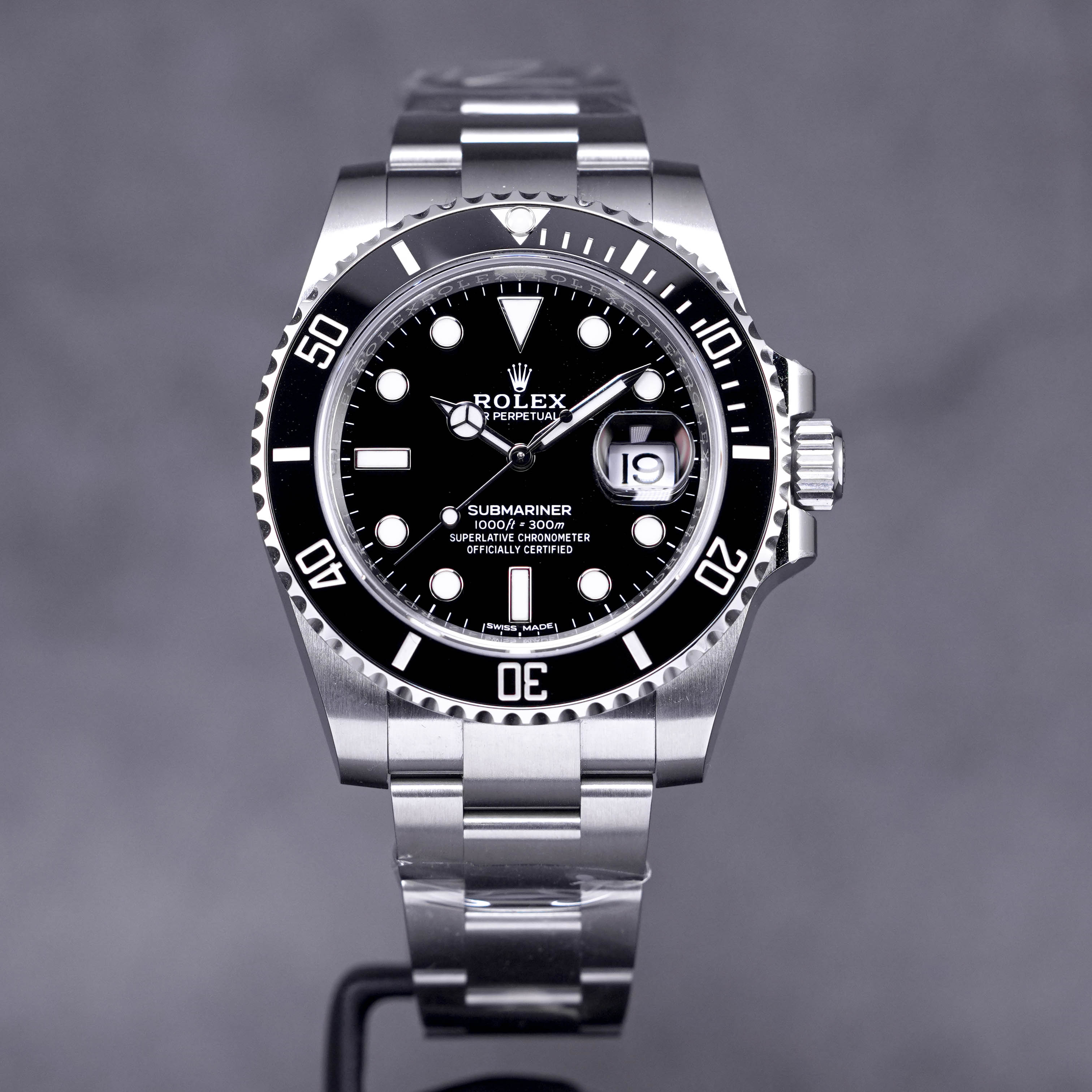 SUBMARINER DATE 40MM BLACK DIAL (2022)