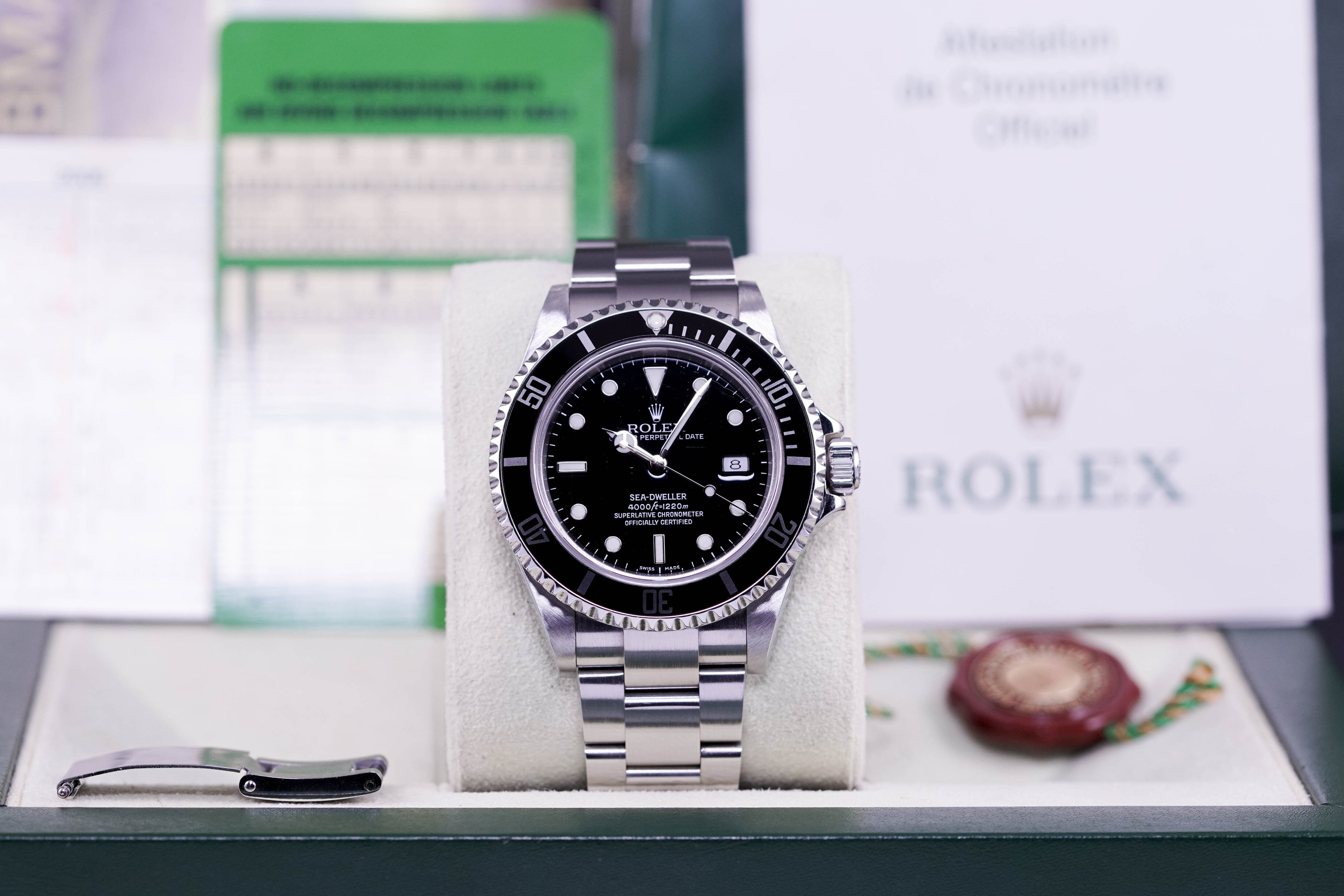 Rolex Sea Dweller Black 16600 D Series