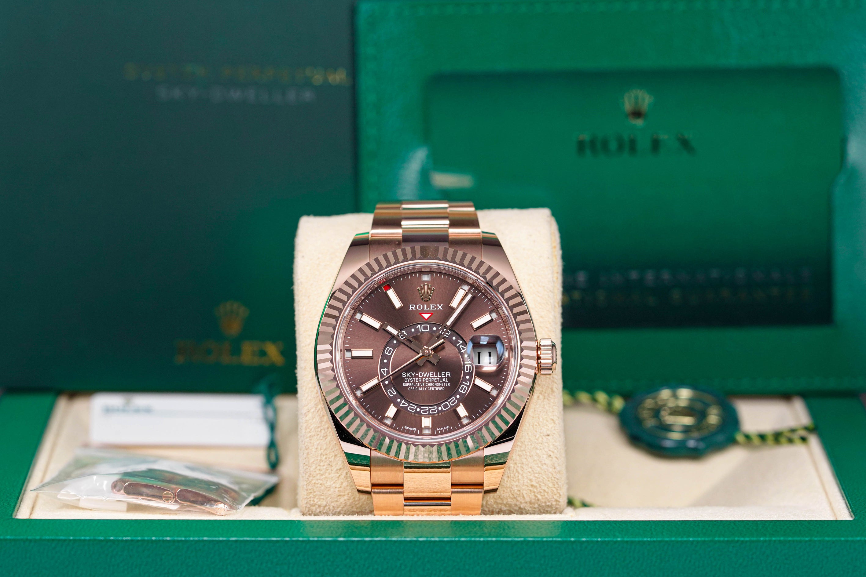 Rolex Sky Dweller Rosegold Choco