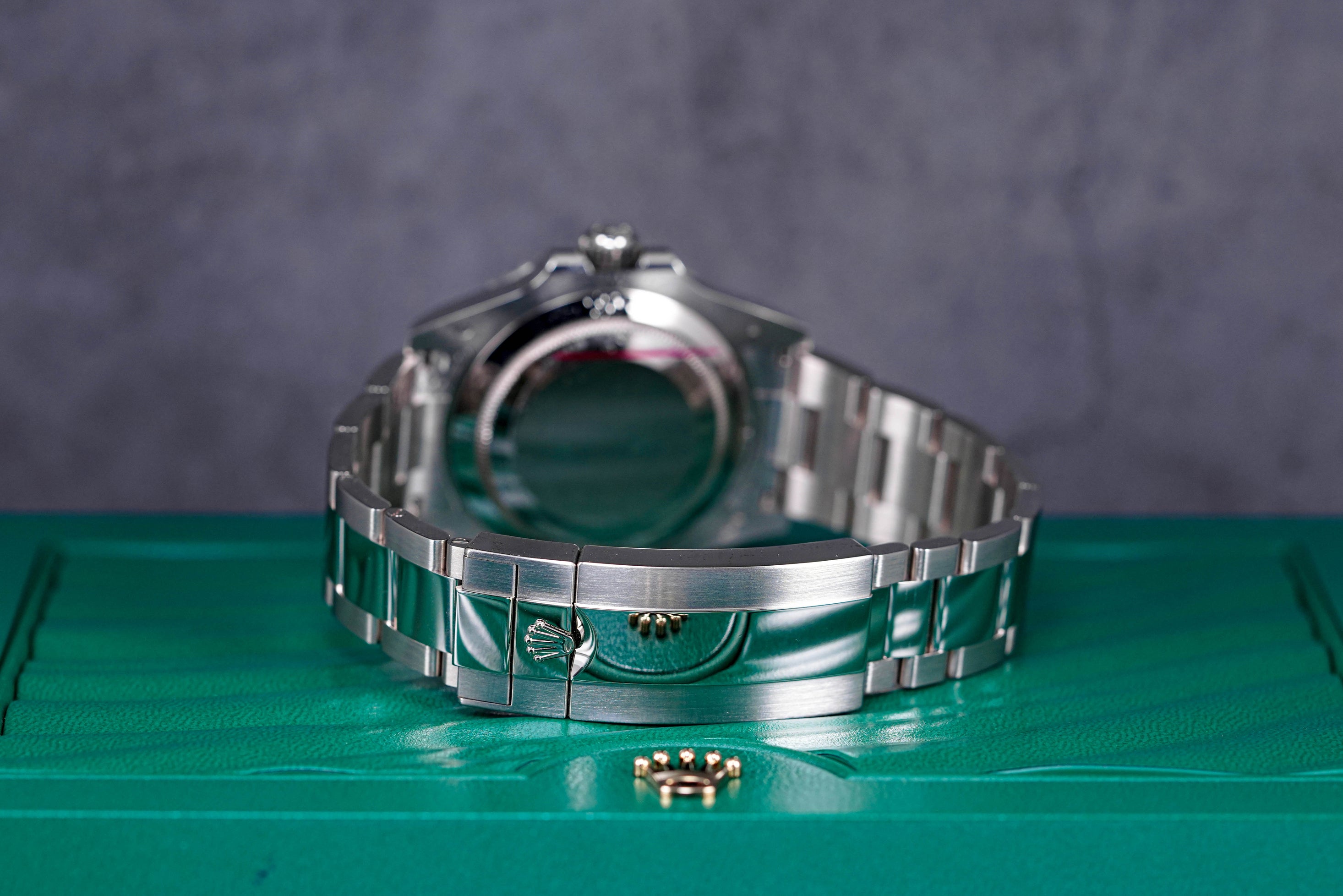 SUBMARINER DATE 41MM WHITEGOLD 'SMURF' (2022)