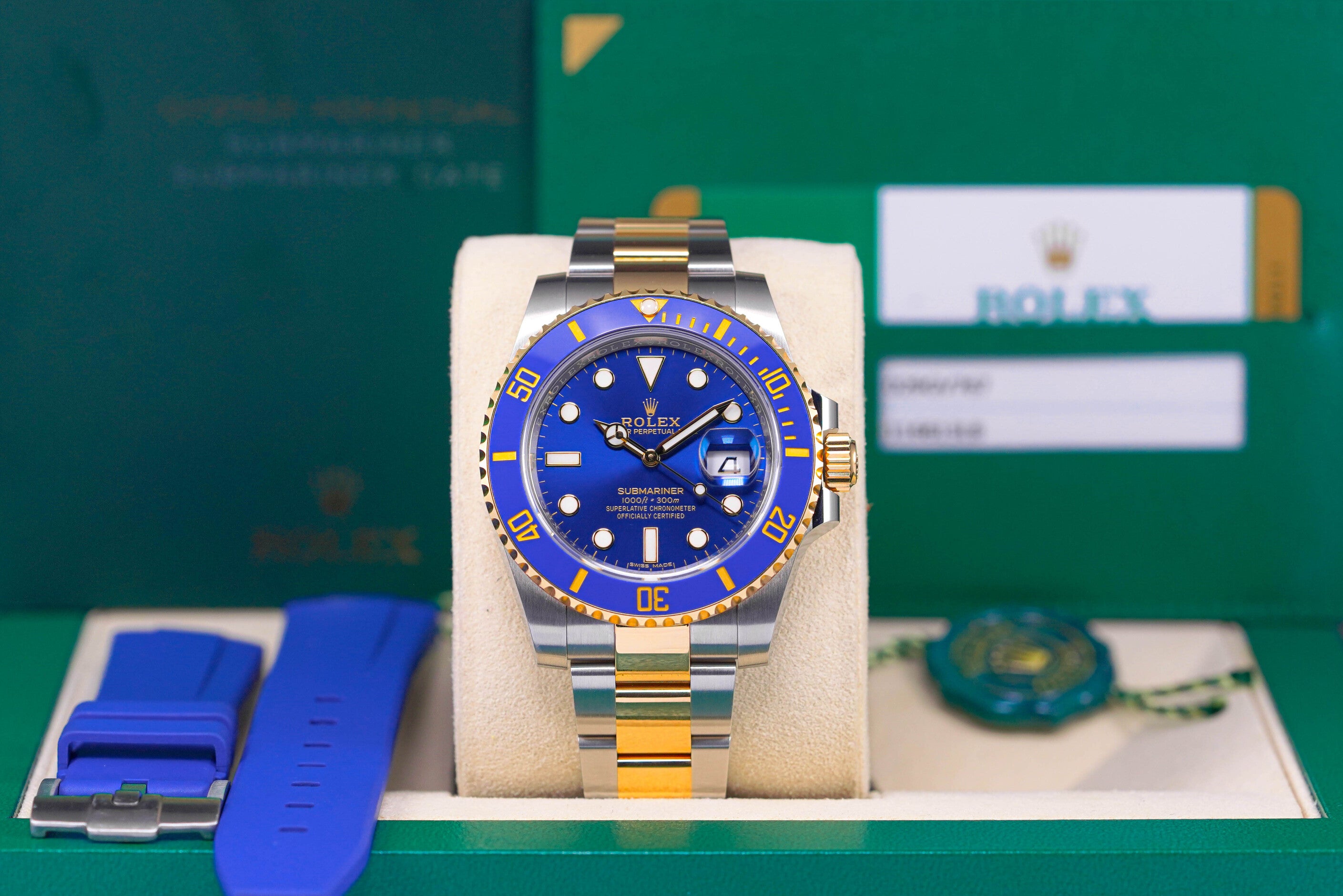 SUBMARINER DATE 40MM TWOTONE YELLOWGOLD BLUE DIAL (2019)