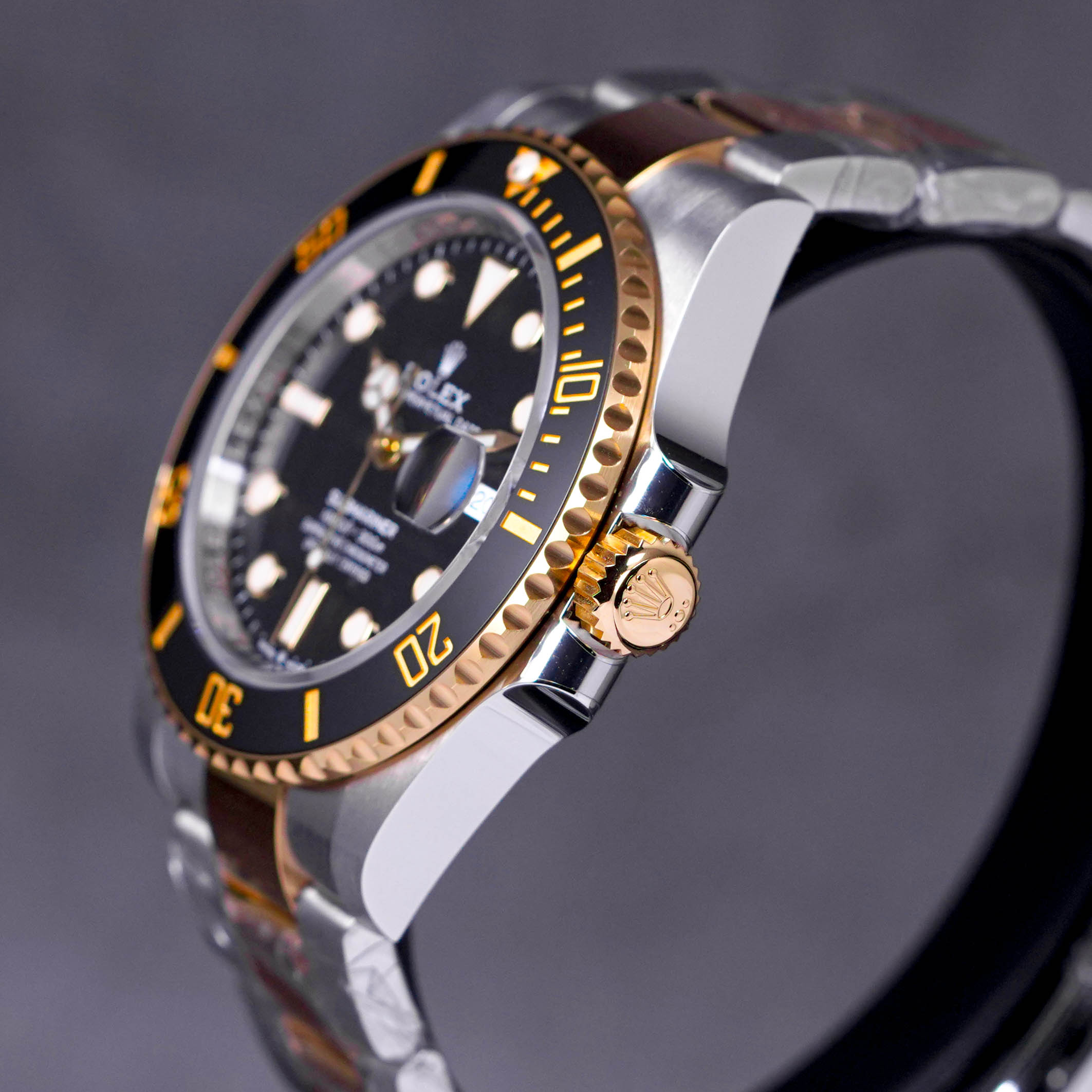 SUBMARINER DATE 41MM TWOTONE YELLOWGOLD BLACK DIAL (2022)