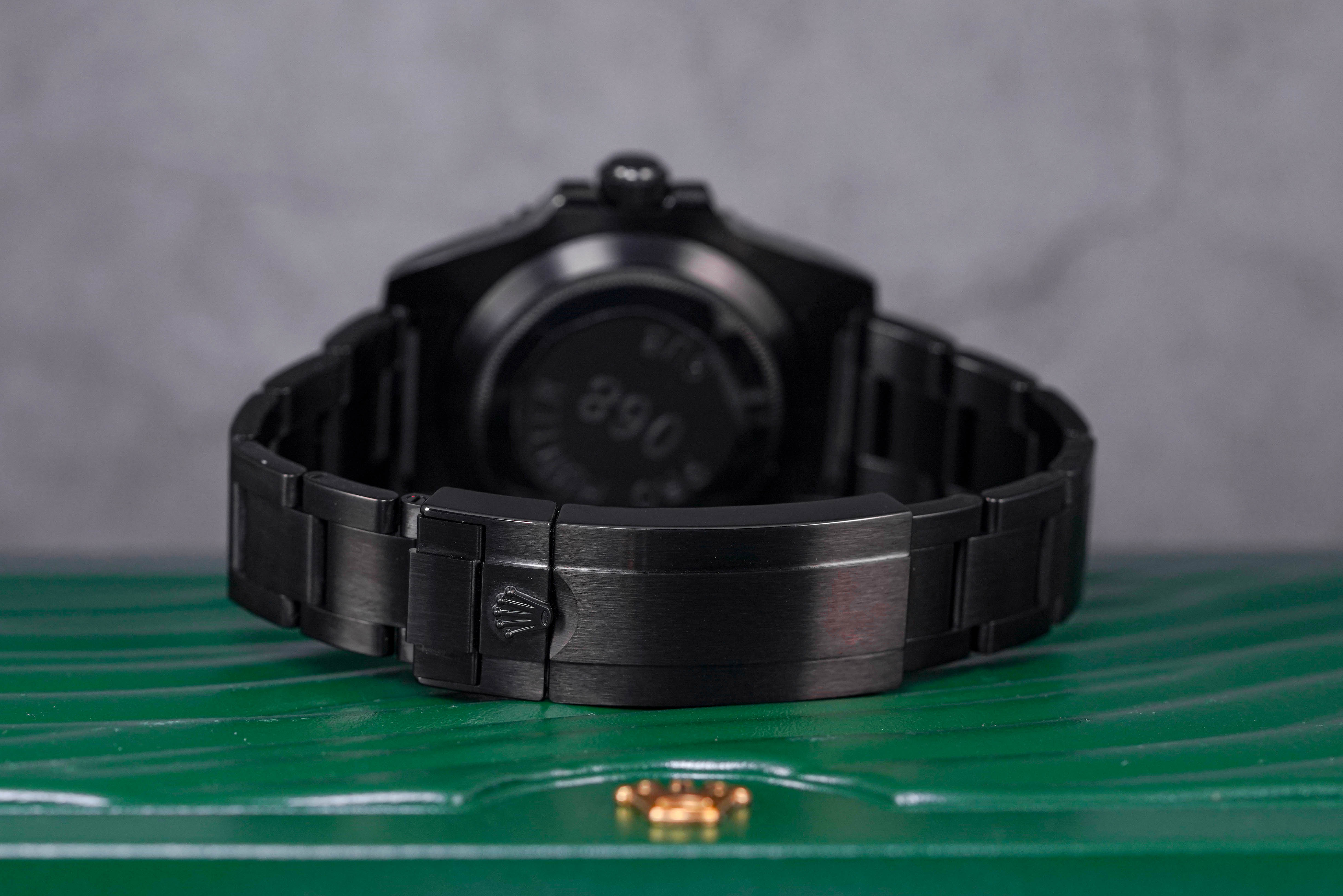 SUBMARINER DATE 'STEALTH' PRO HUNTER DLC CUSTOM 'G SERIES' (CIRCA 2010)