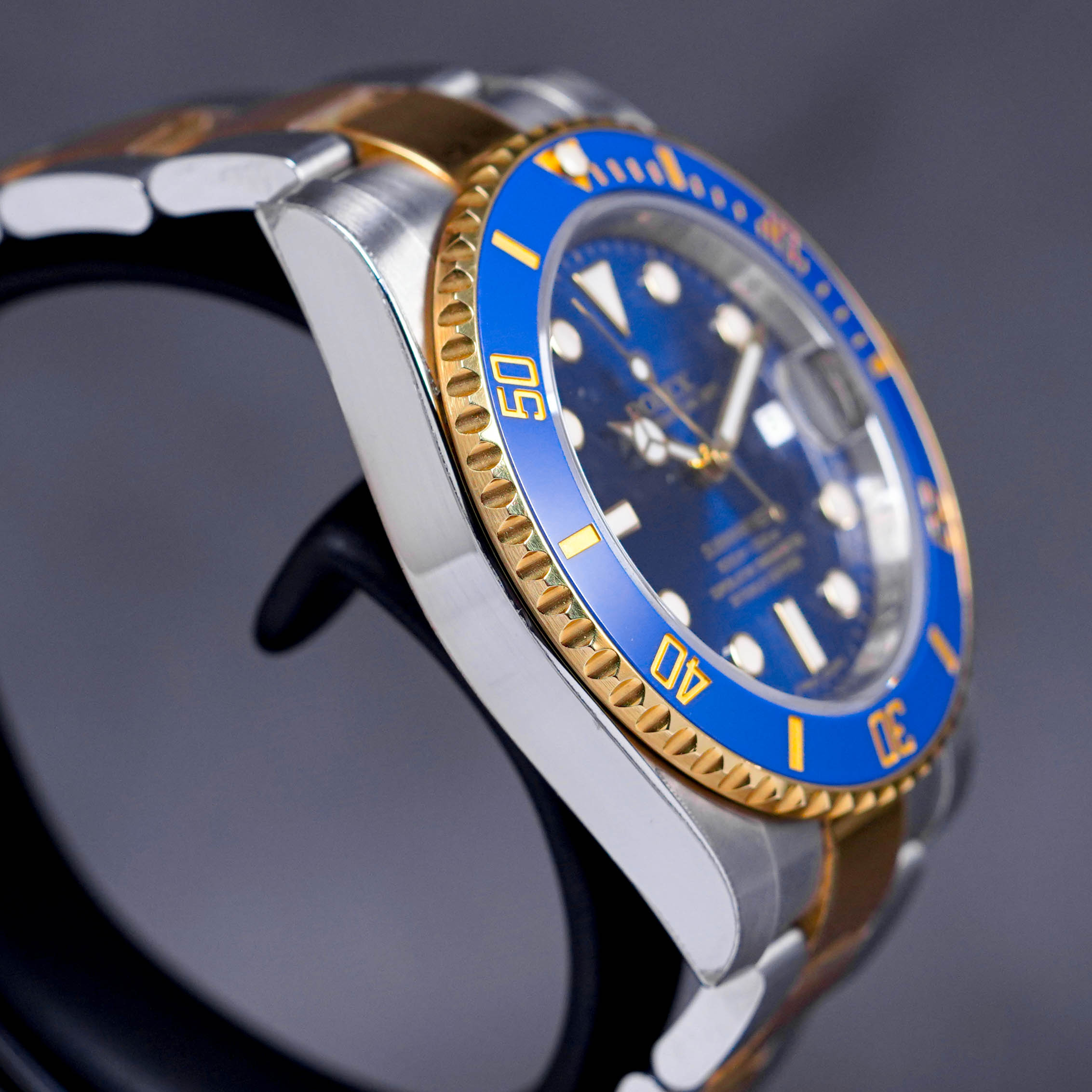 SUBMARINER DATE 40MM TWOTONE YELLOWGOLD BLUE SUNBURST (2014)