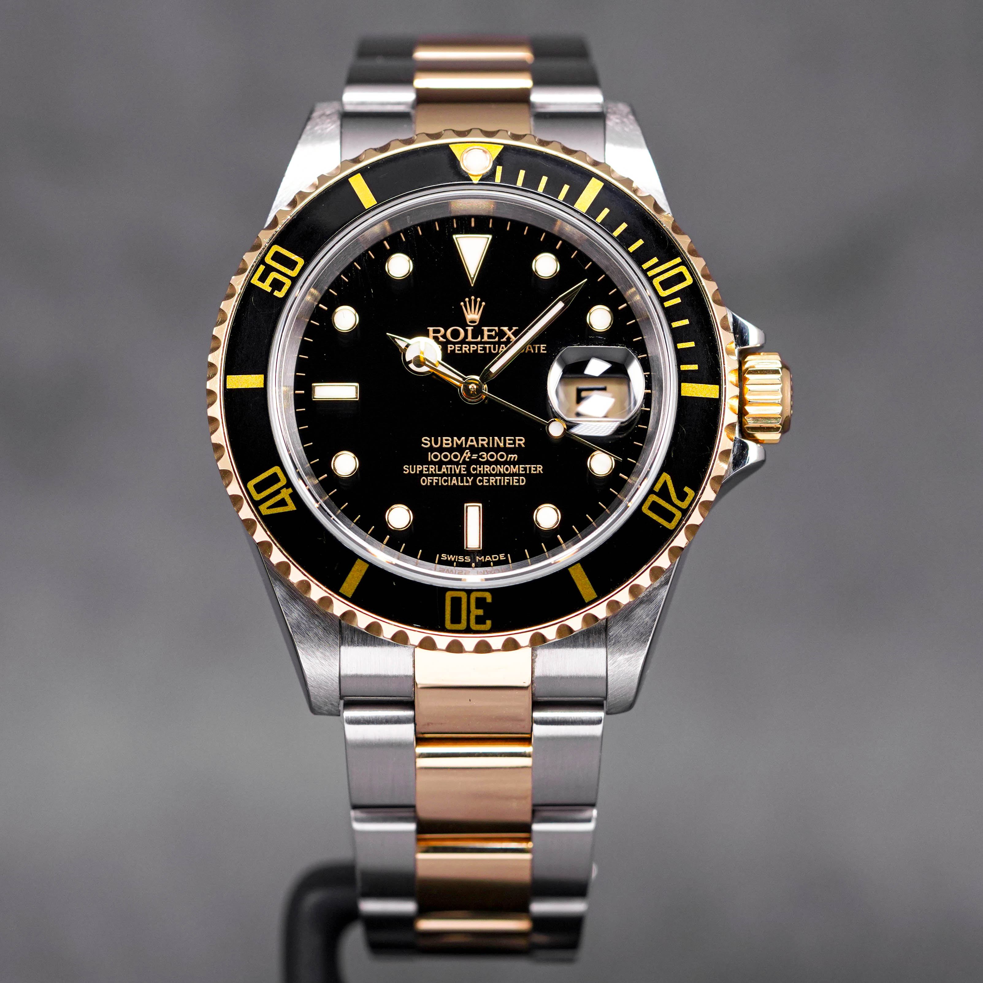 ROLEX SUBMARINER DATE 40MM TWOTONE YELLOWGOLD BLACK DIAL 'D SERIES