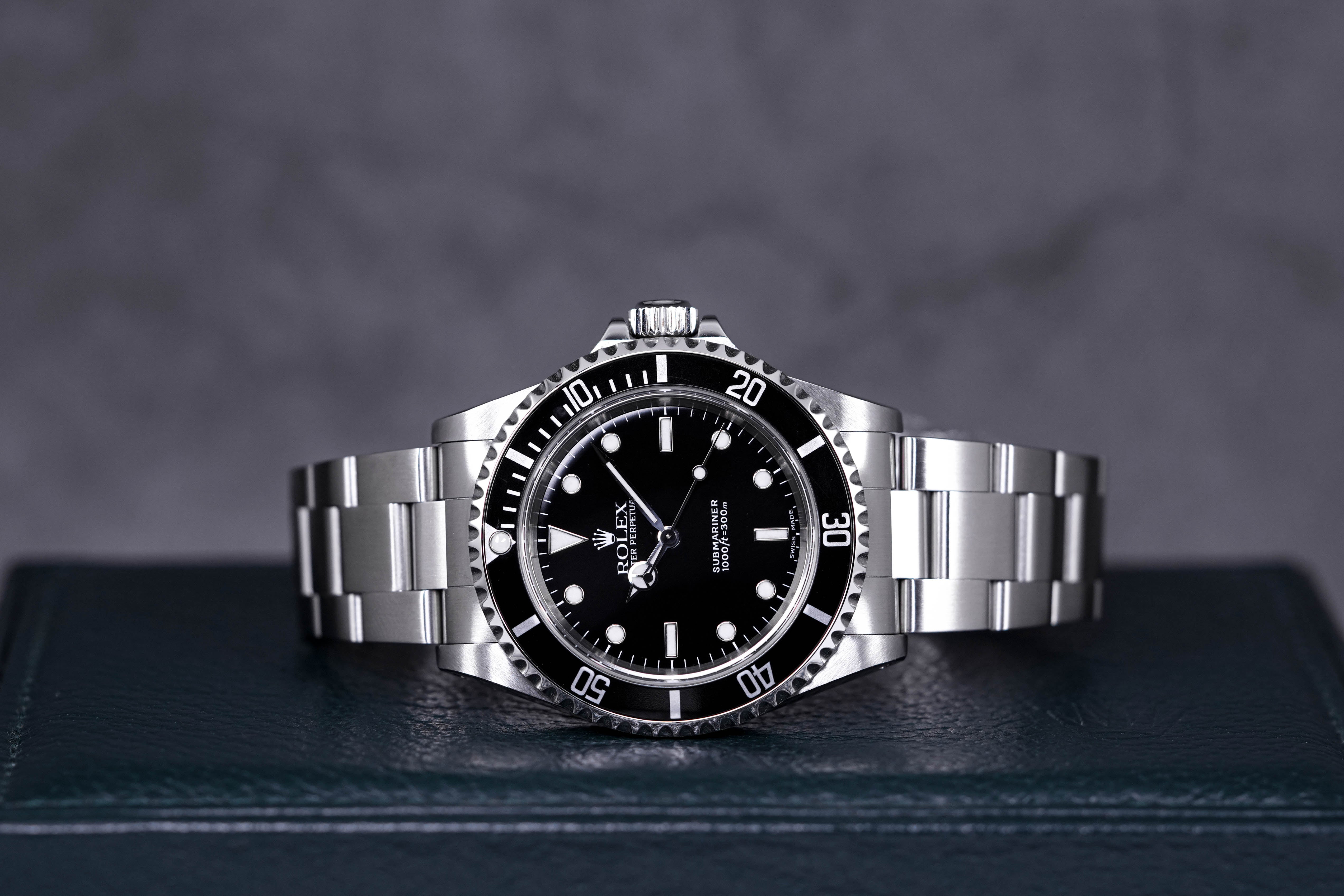 SUBMARINER NO DATE 40MM 14060M 2 LINERS 'A SERIES' (UNDATED, CIRCA 1999)