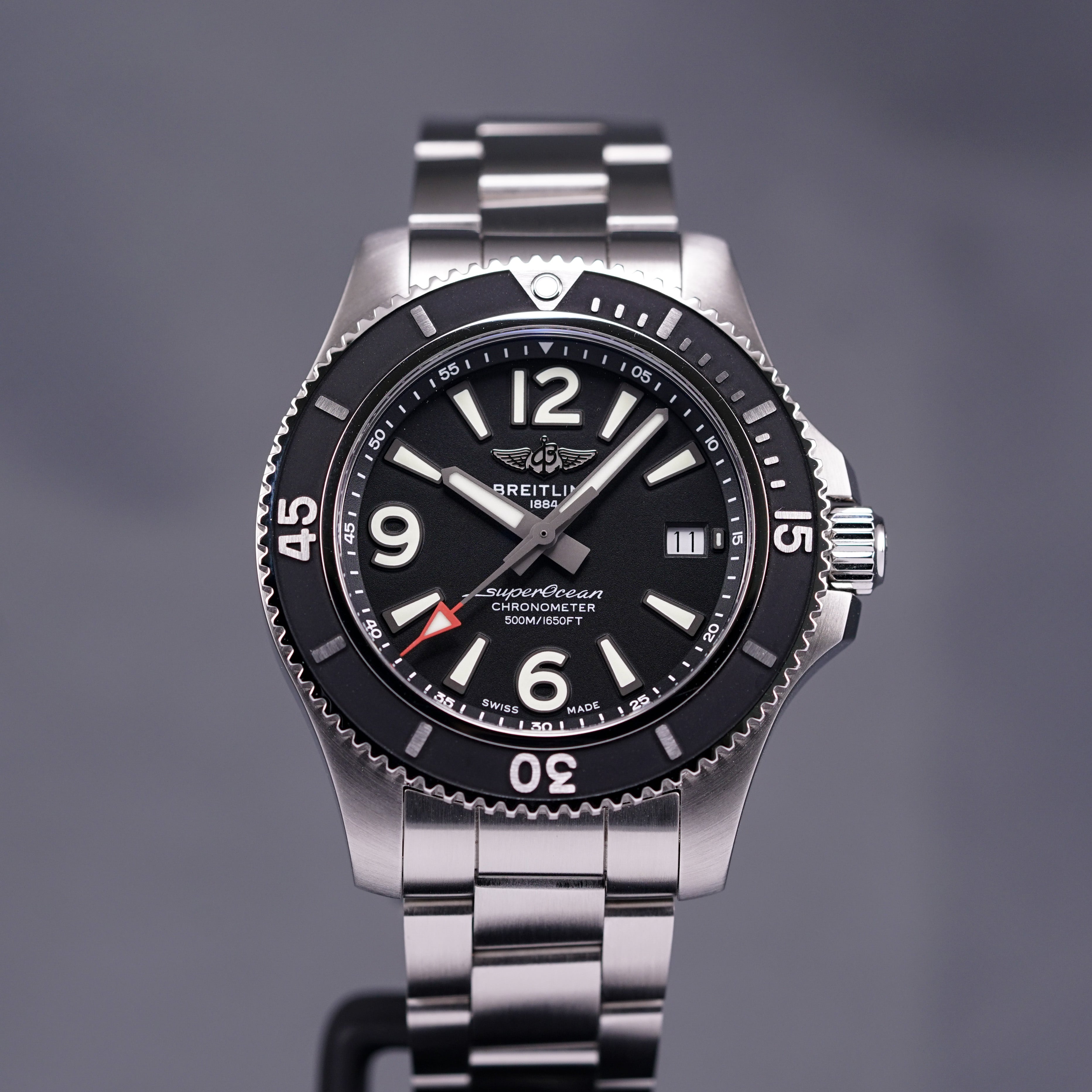 SUPEROCEAN 42MM BLACK DIAL