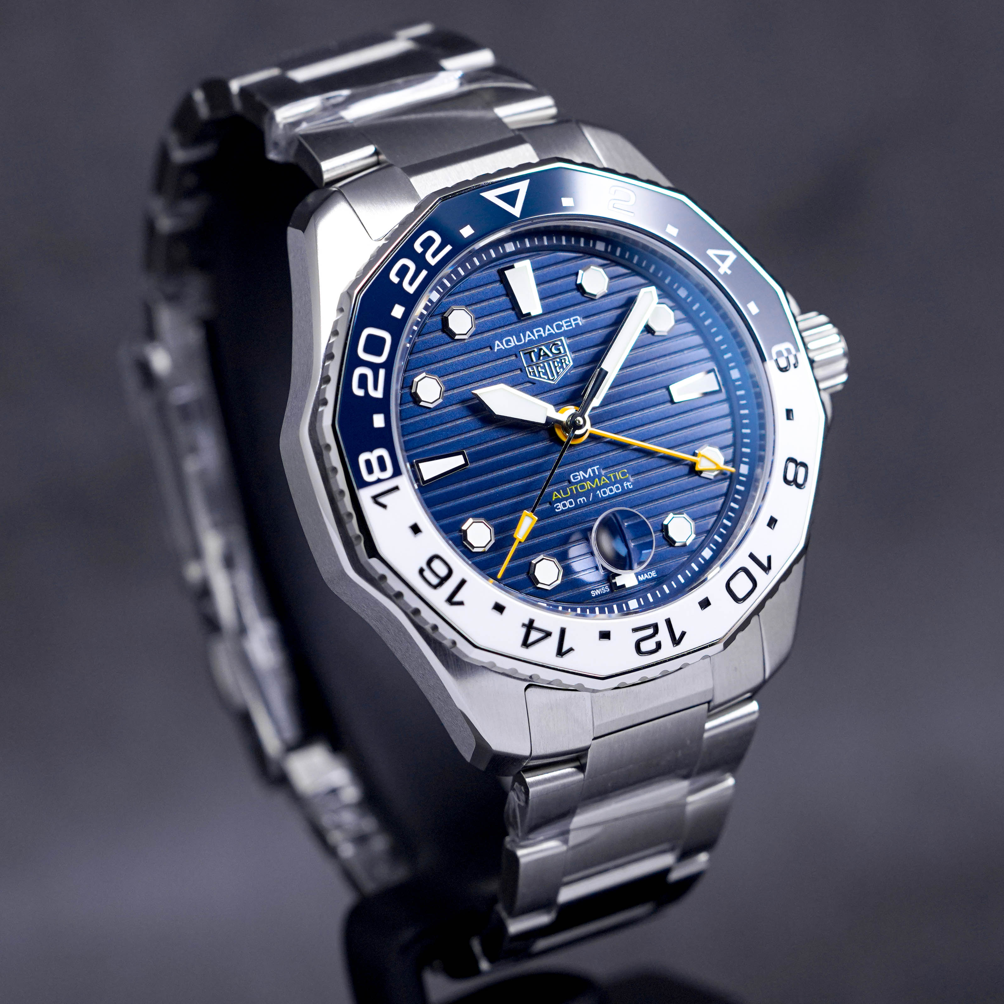 AQUARACER 300M CALIBRE 7 GMT 'SMURF' (2023)