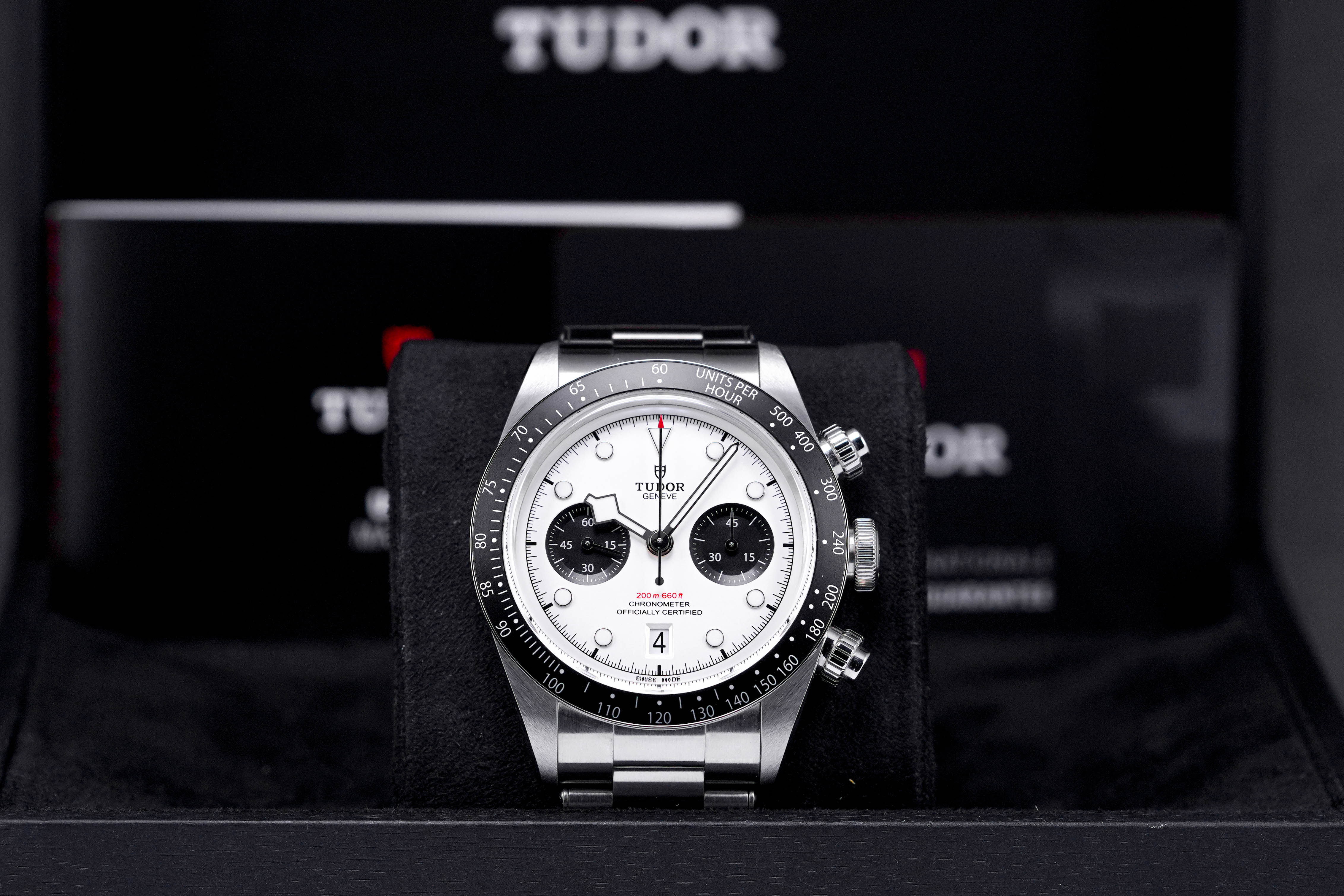 BLACK BAY CHRONO PANDA (2022)