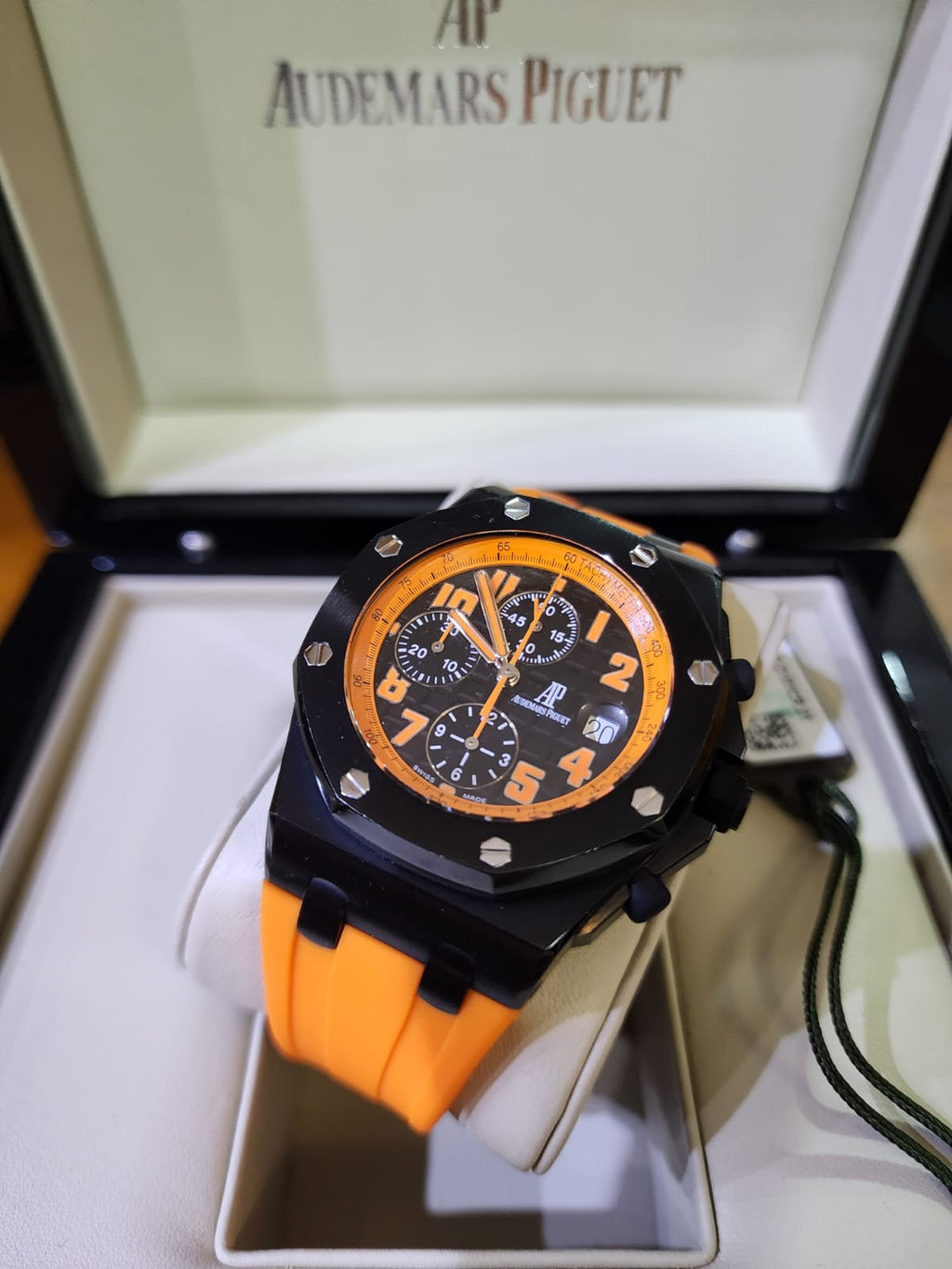 ROYAL OAK OFFSHORE CHRONOGRAPH 44MM LAVA 2010 IDWX