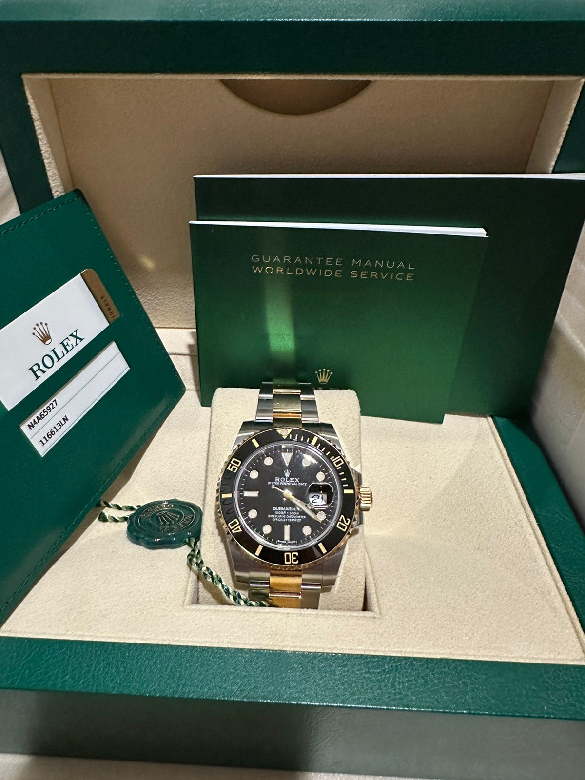 SUBMARINER DATE 40MM TWOTONE YELLOWGOLD BLACK DIAL (2019)